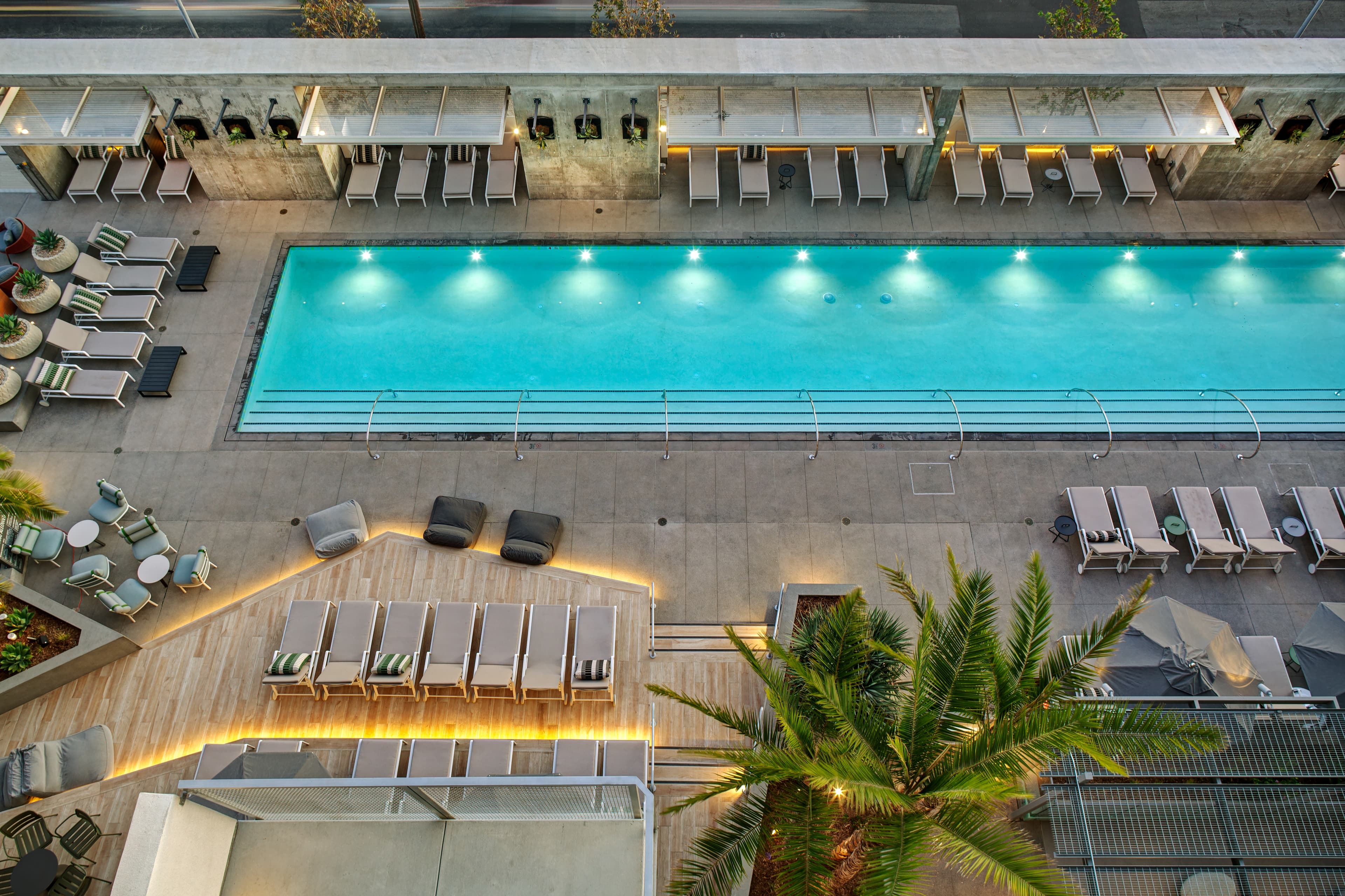 Ava Hollywood At La Pietra Place 38 of 41