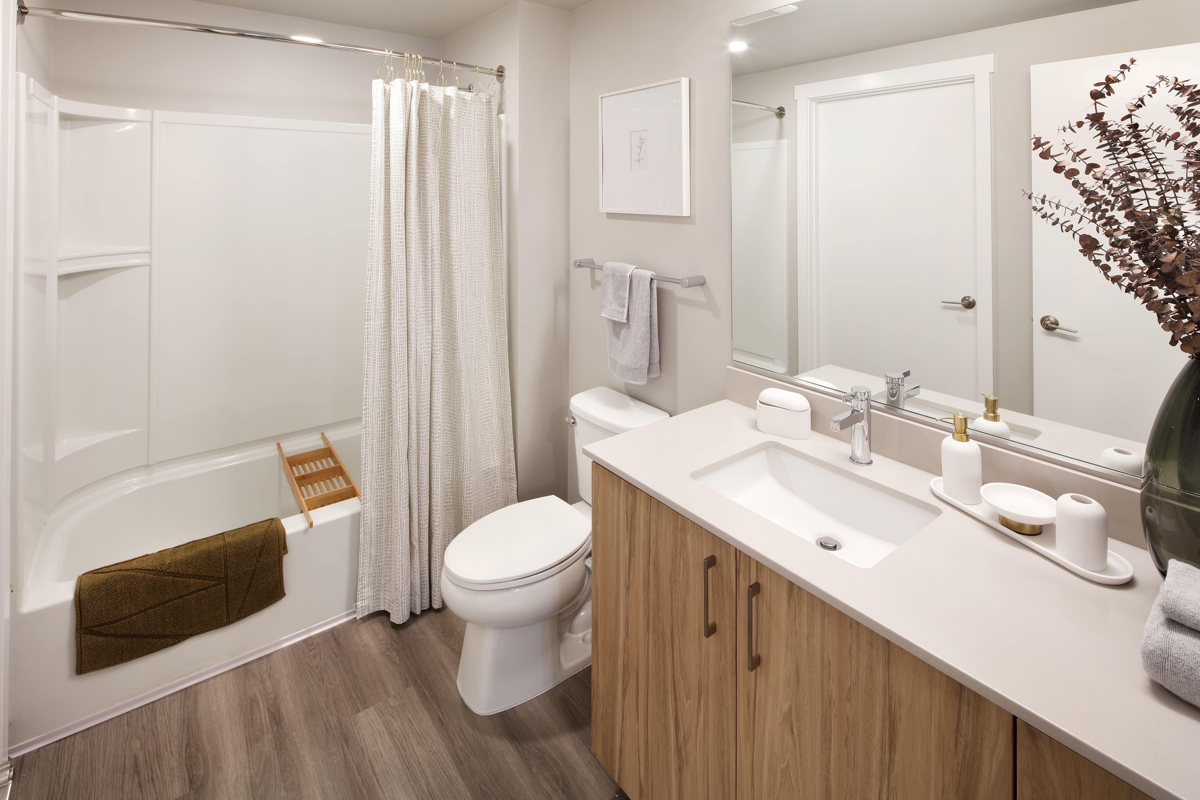 Avalon Alderwood Place 6 of 33