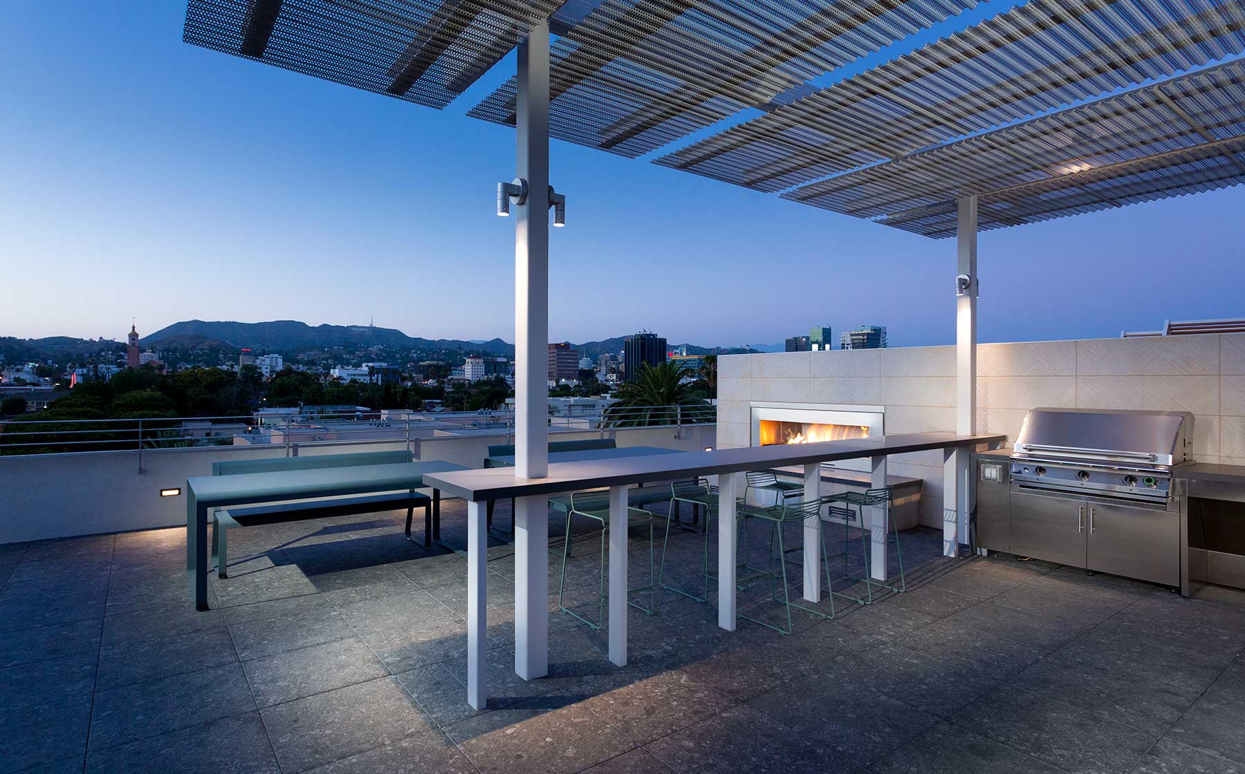 Ava Hollywood At La Pietra Place 37 of 41