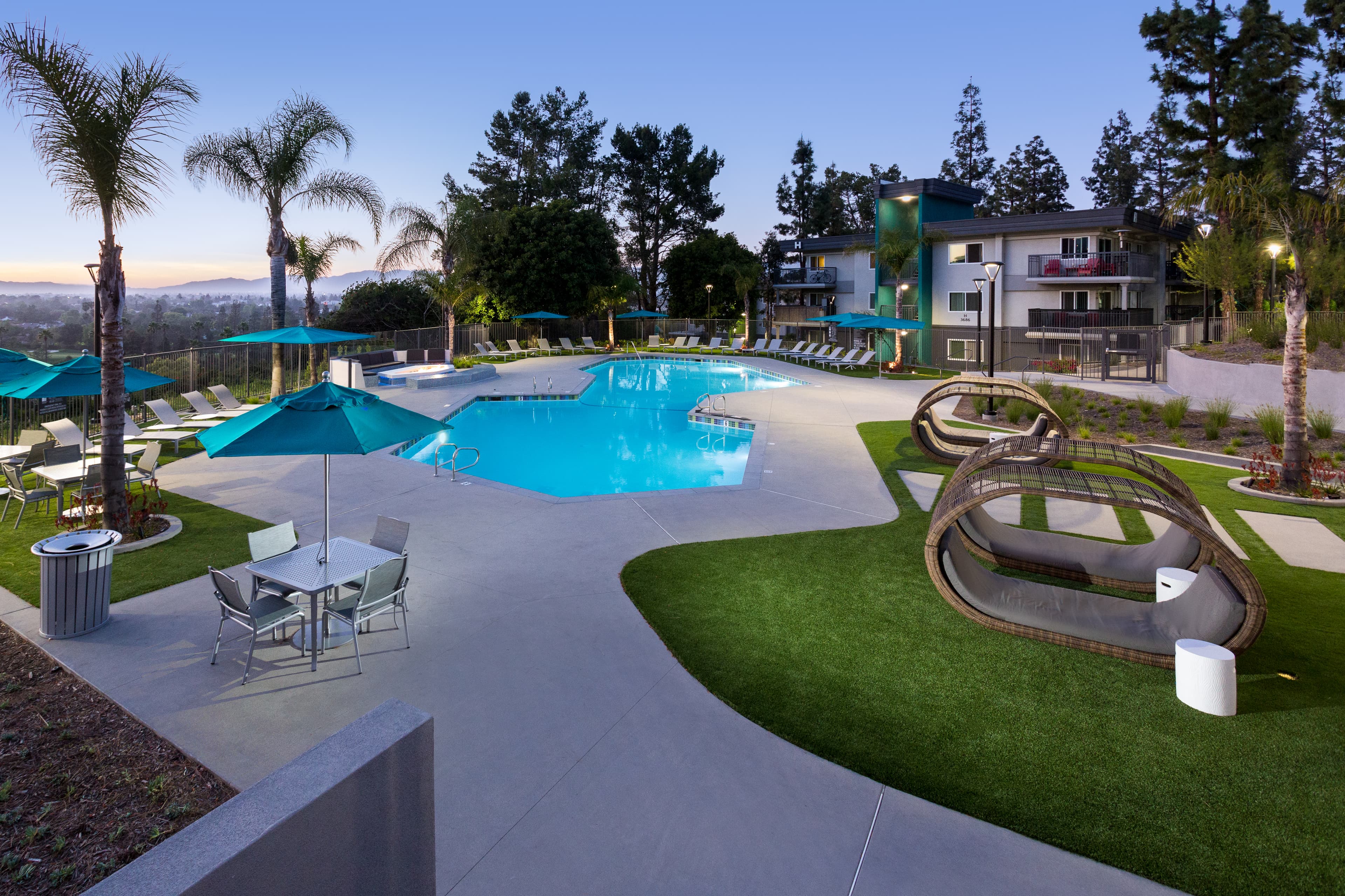 Ava Toluca Hills 27 of 41