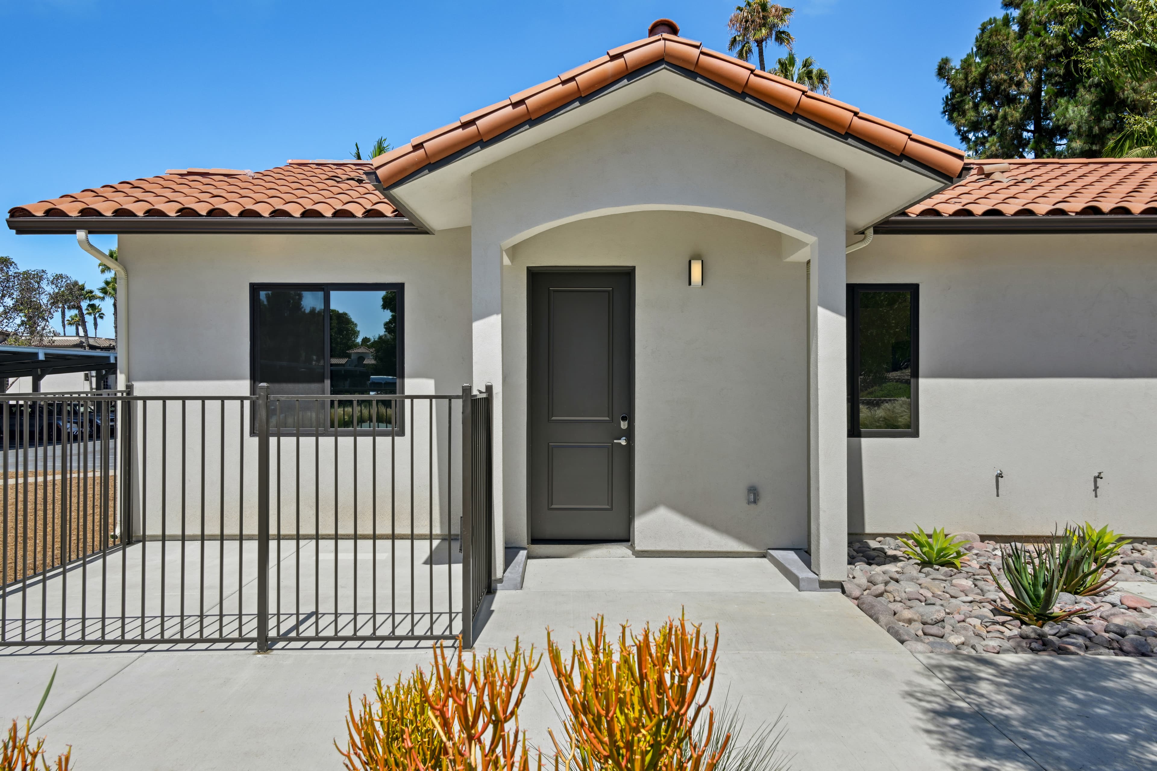 Eaves San Marcos 10 of 35