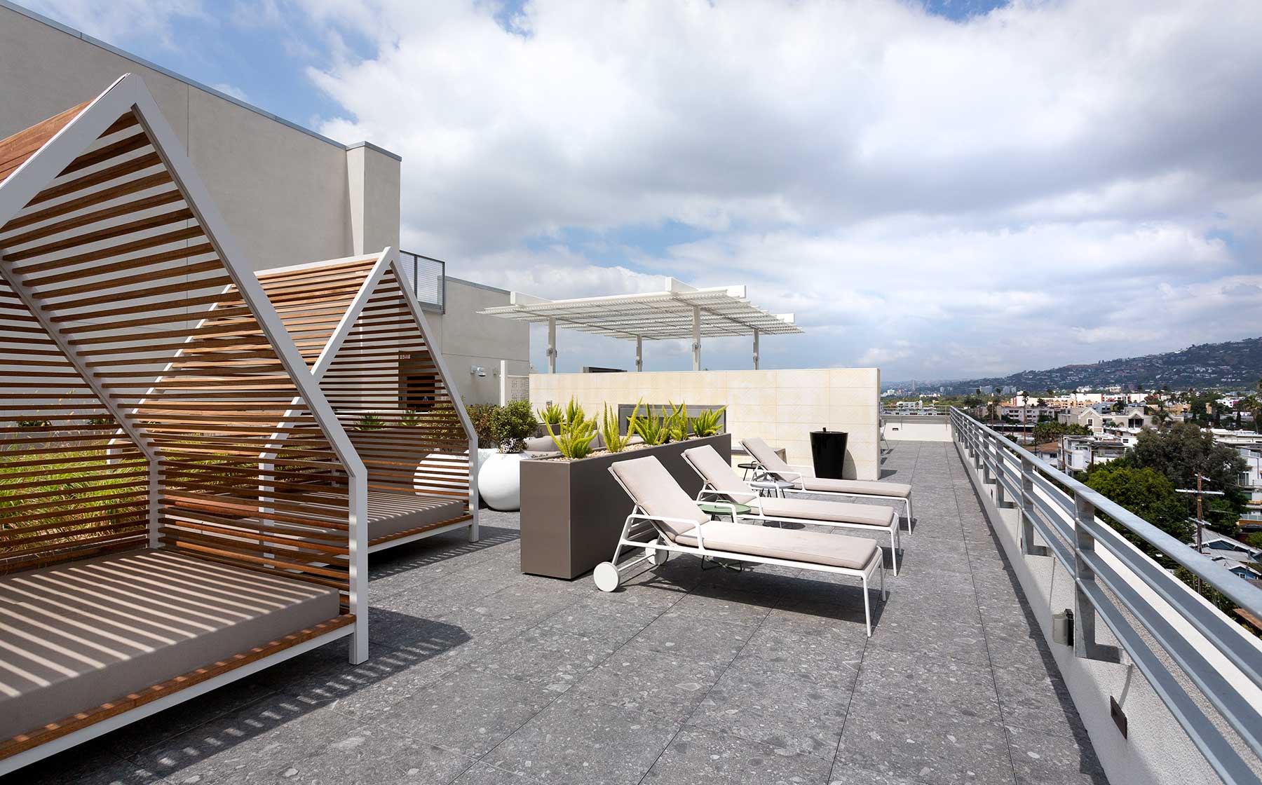Ava Hollywood At La Pietra Place 35 of 41