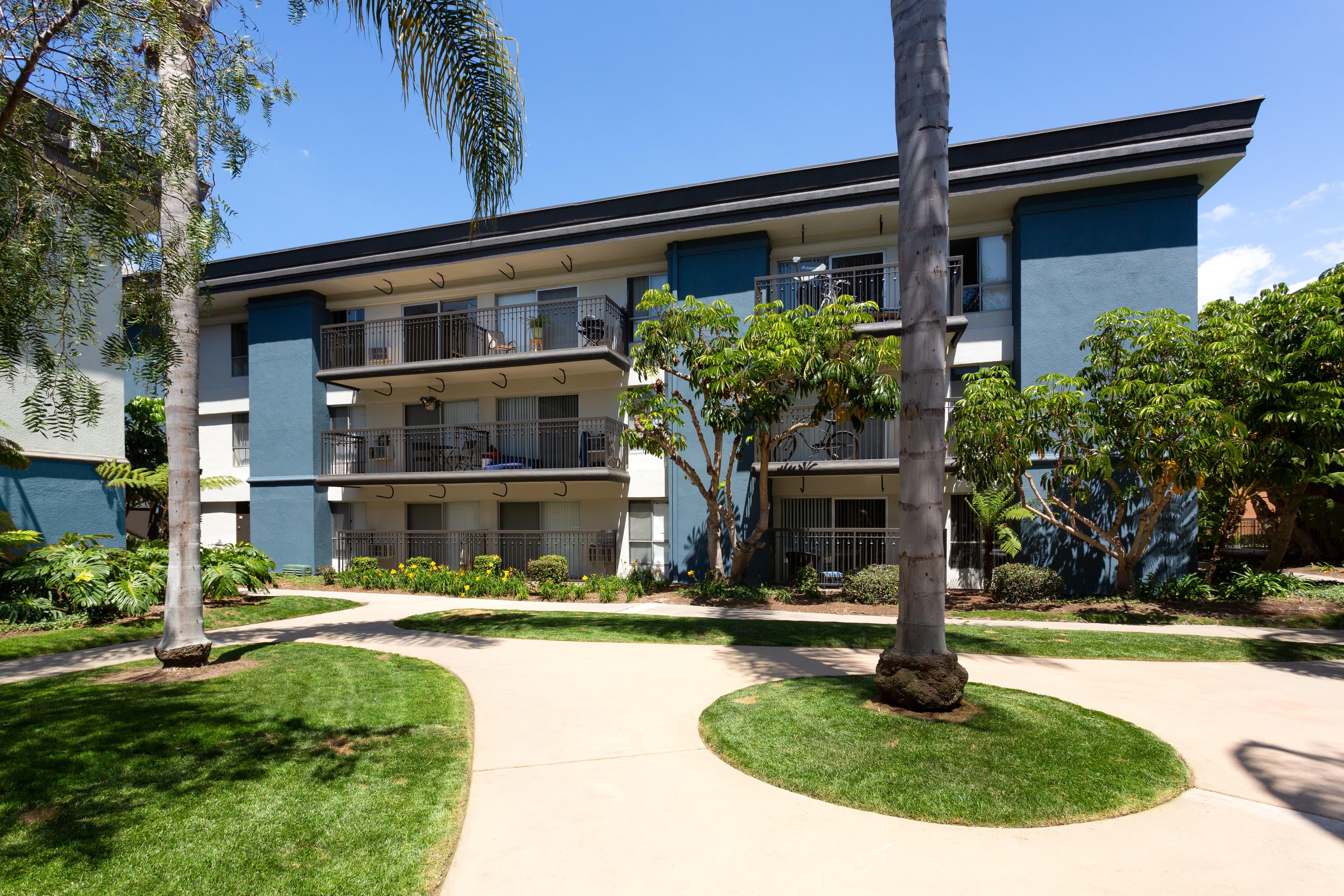 Eaves Seal Beach 36 of 36
