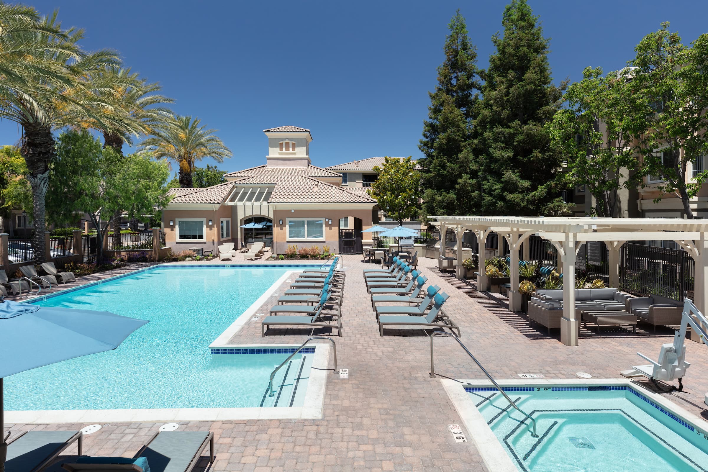 Avalon Willow Glen 14 of 24