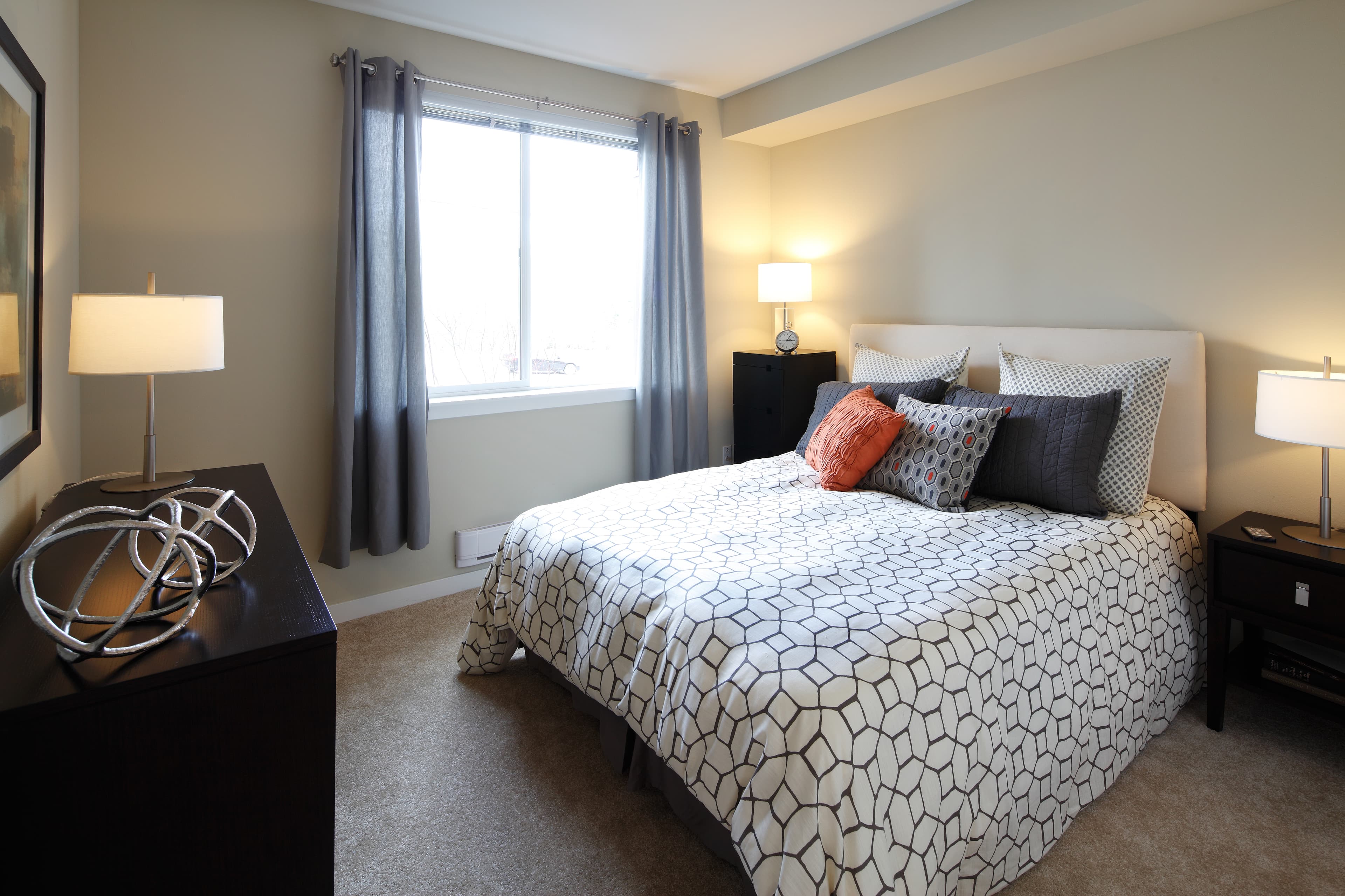 Avalon Alderwood 13 of 39