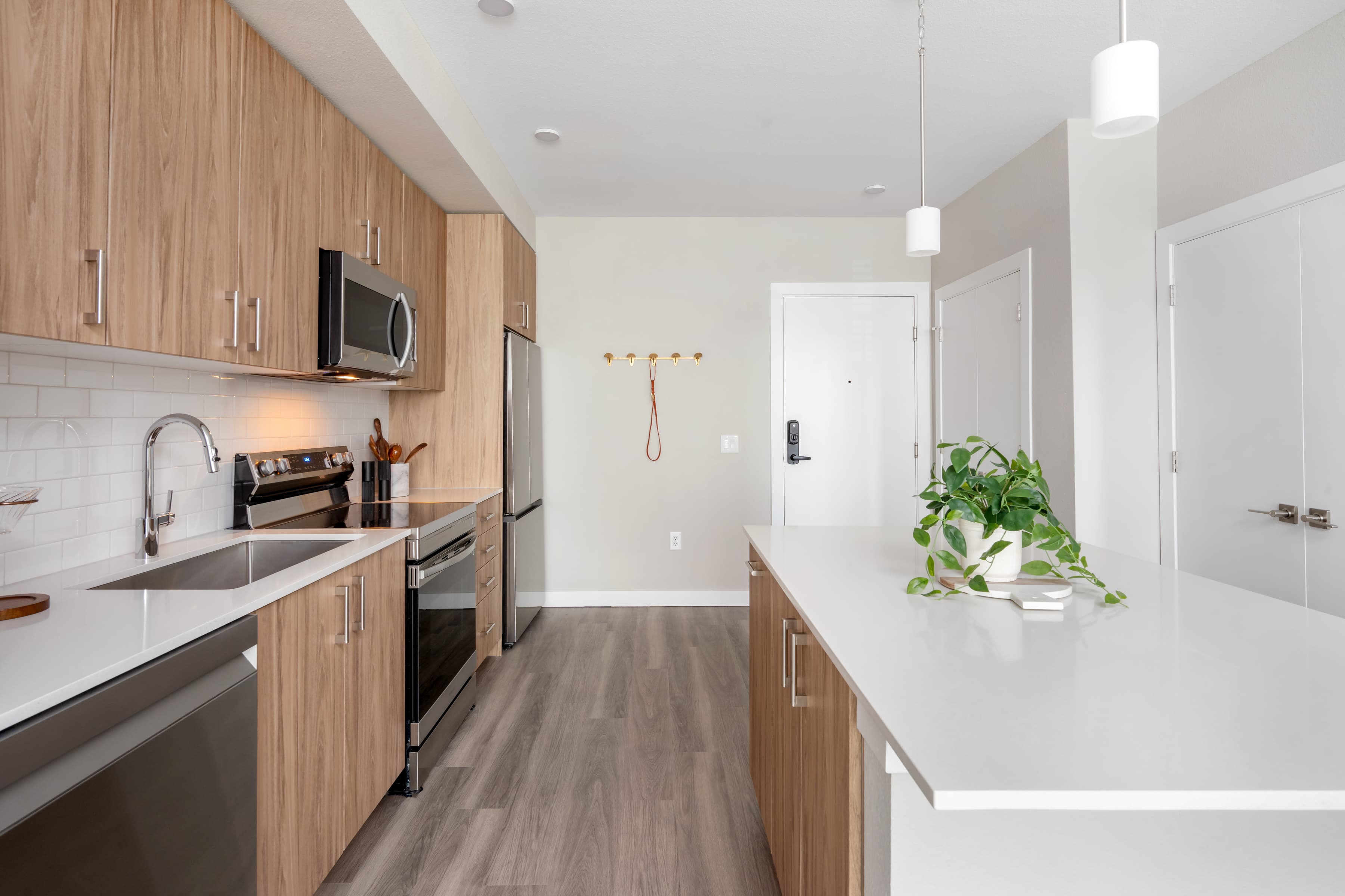 Avalon Westminster Promenade 1 of 47
