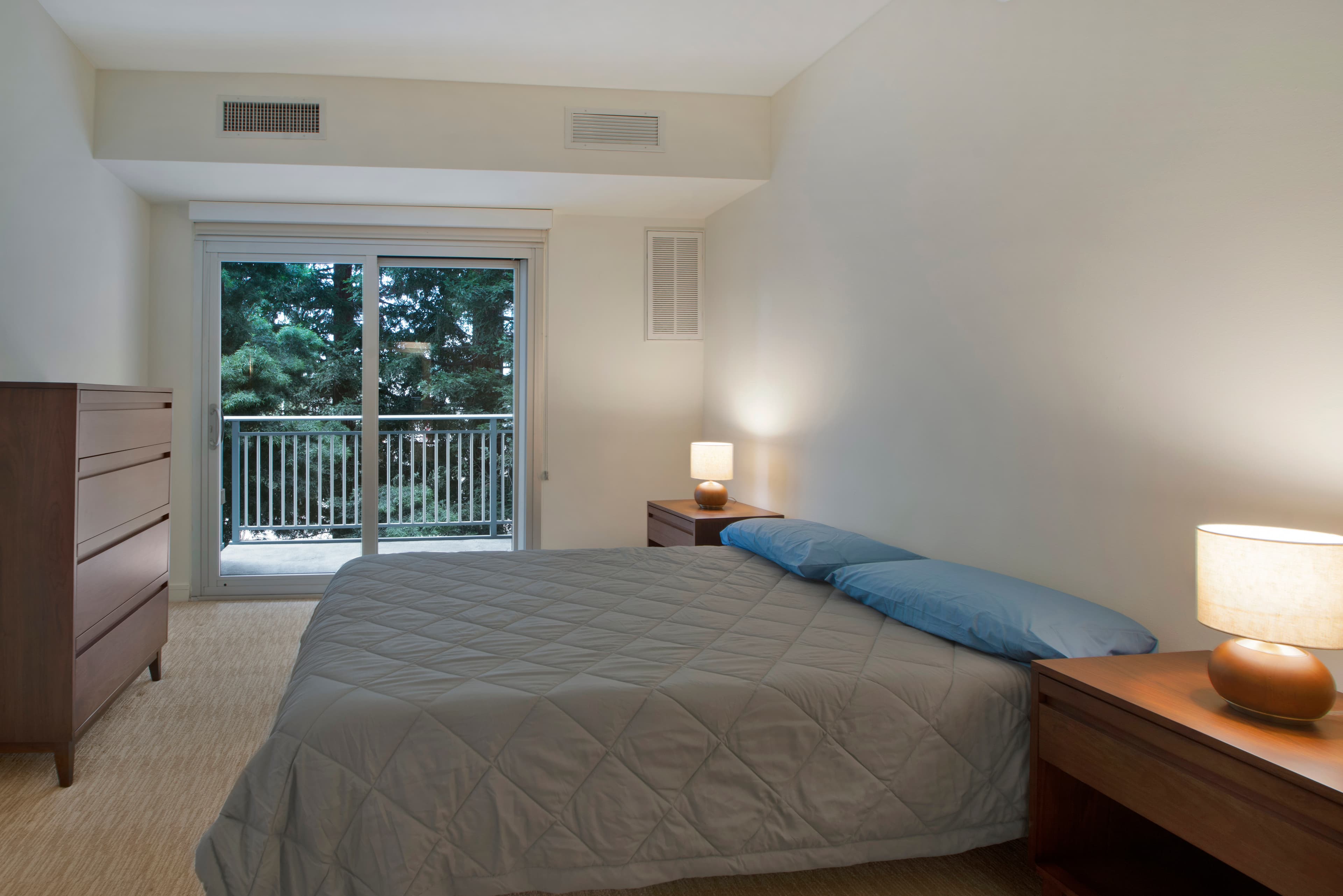 Avalon Towers on the Peninsula 16 of 40