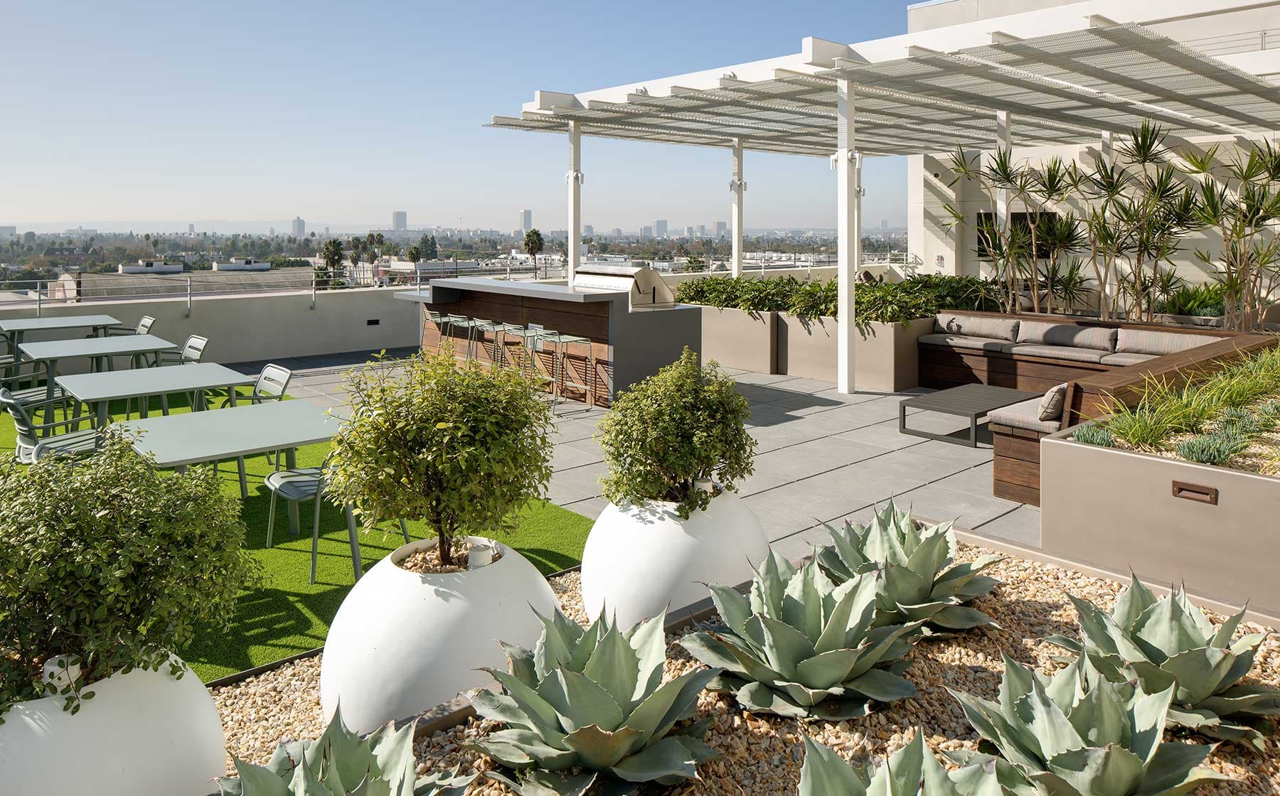 Ava Hollywood At La Pietra Place 31 of 41