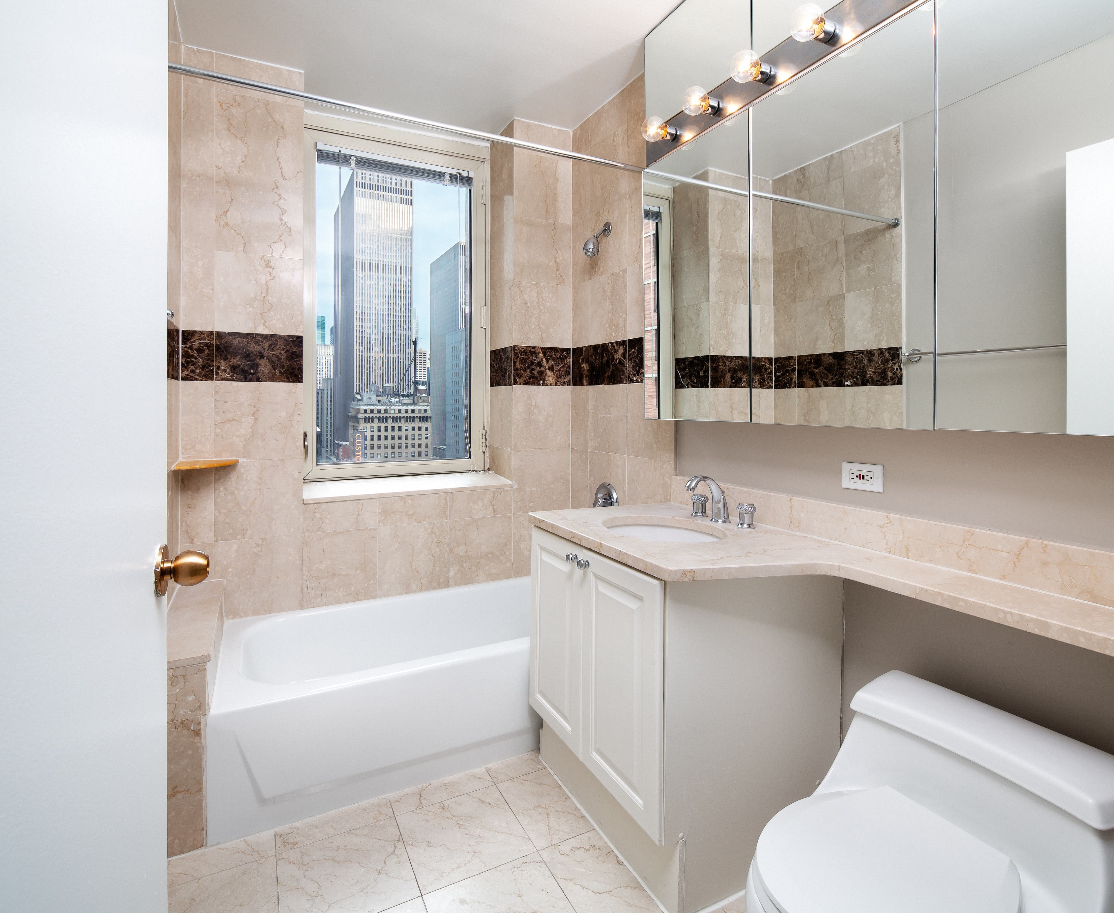 Avalon Midtown West 18 of 36