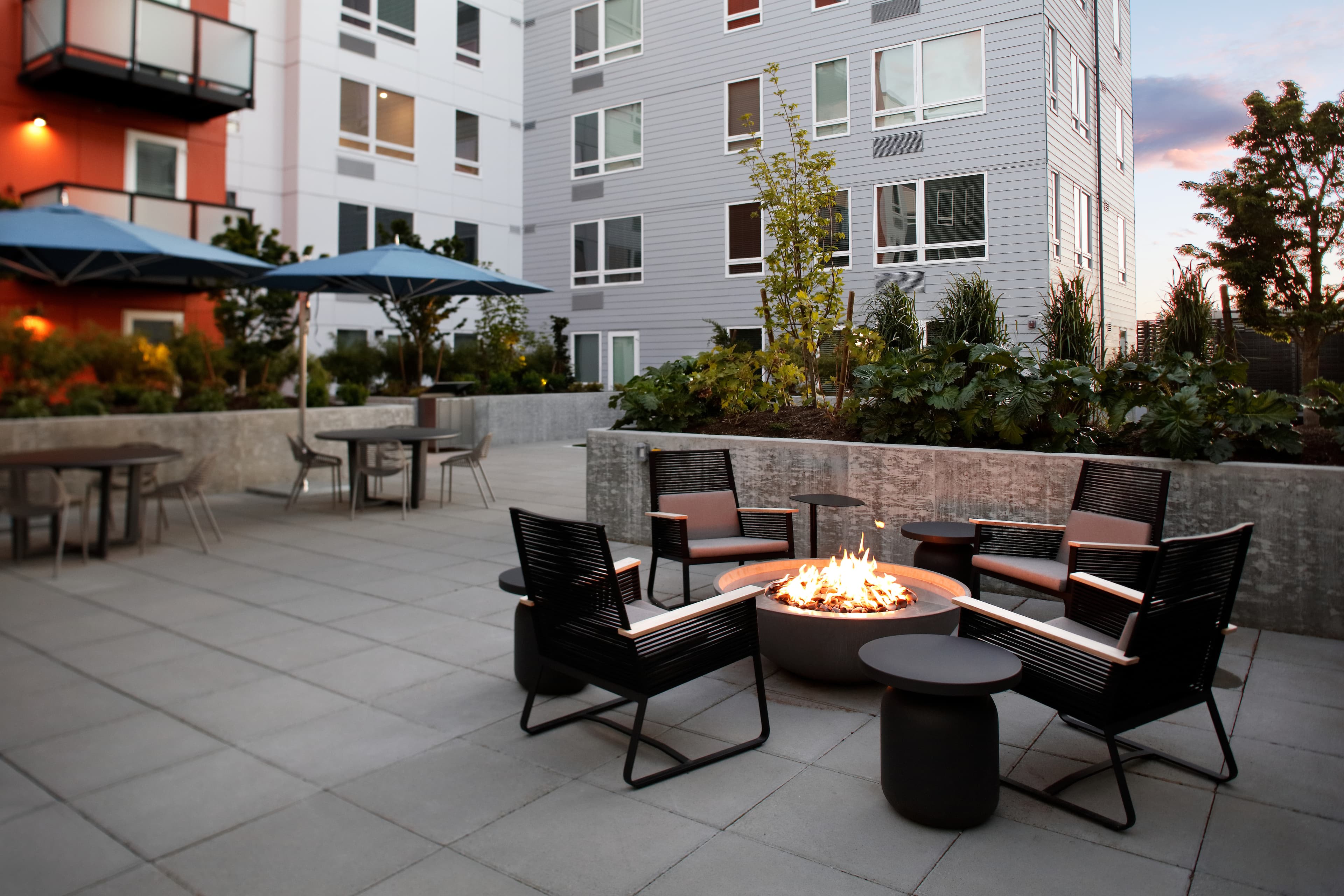 Avalon Alderwood Place 28 of 33