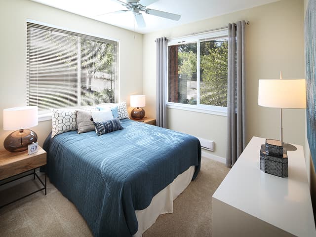 Avalon Alderwood 14 of 39