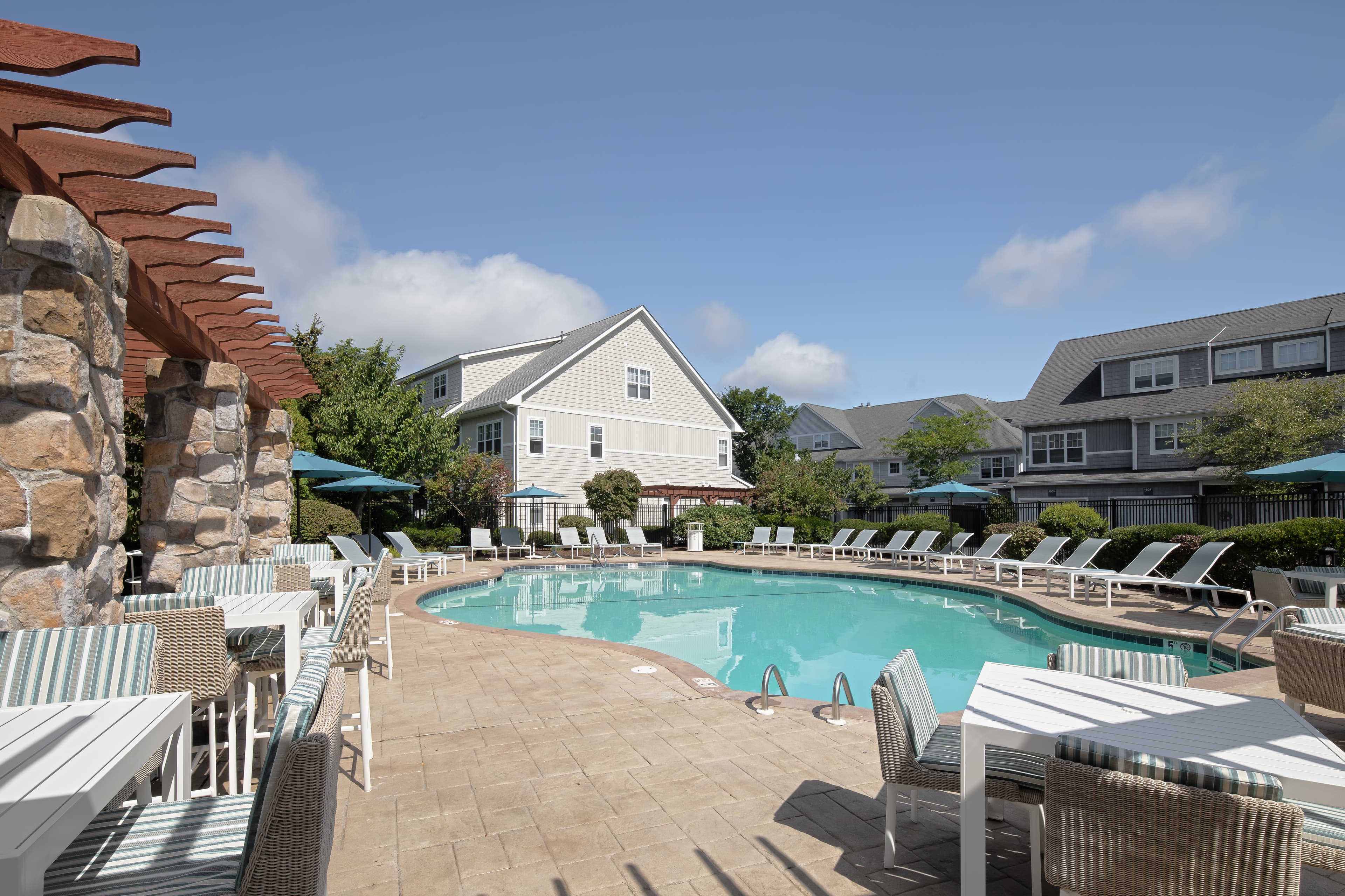 Avalon At The Pinehills 23 of 31