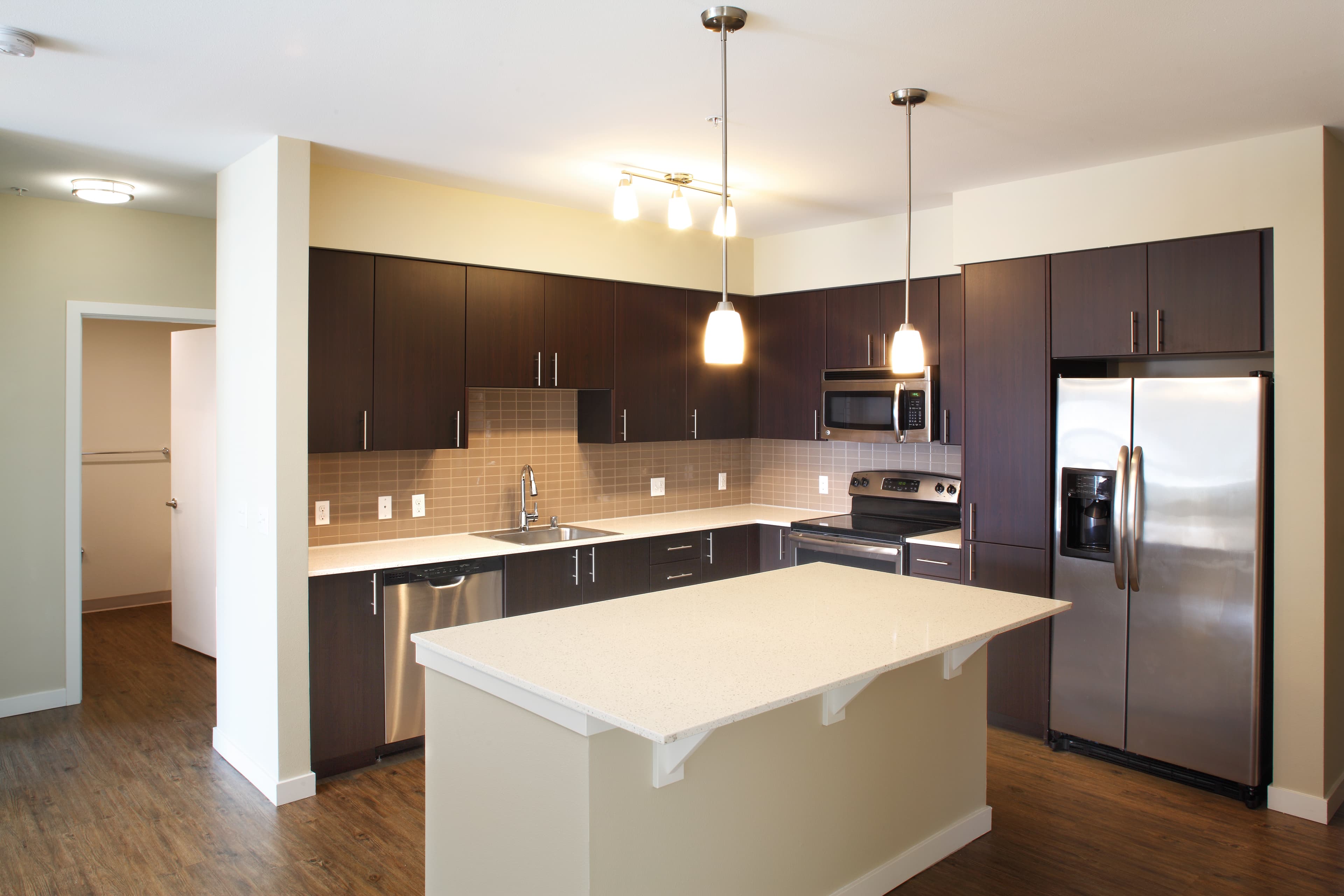 Avalon Alderwood 3 of 39