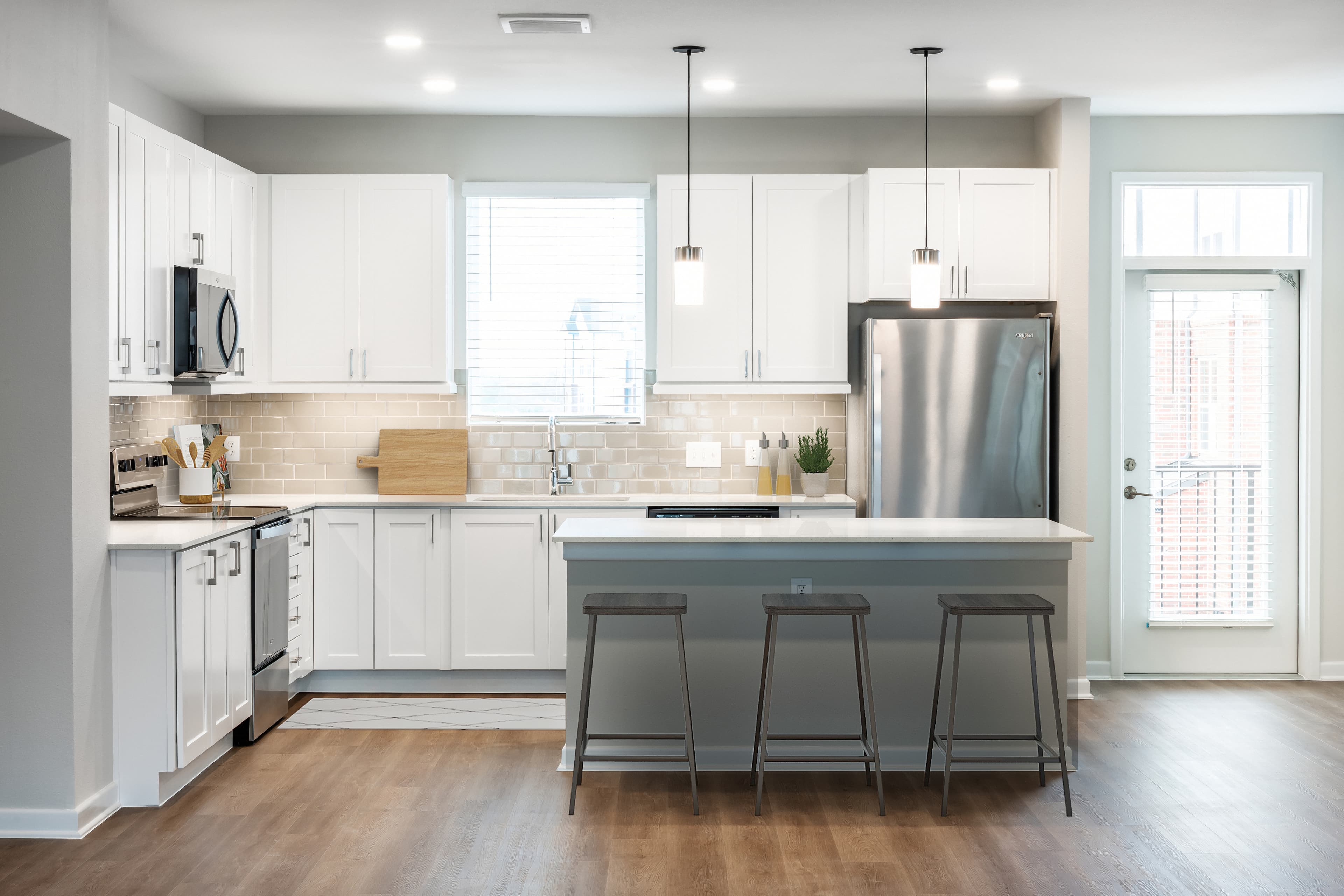 Avalon Tech Ridge 10 of 69