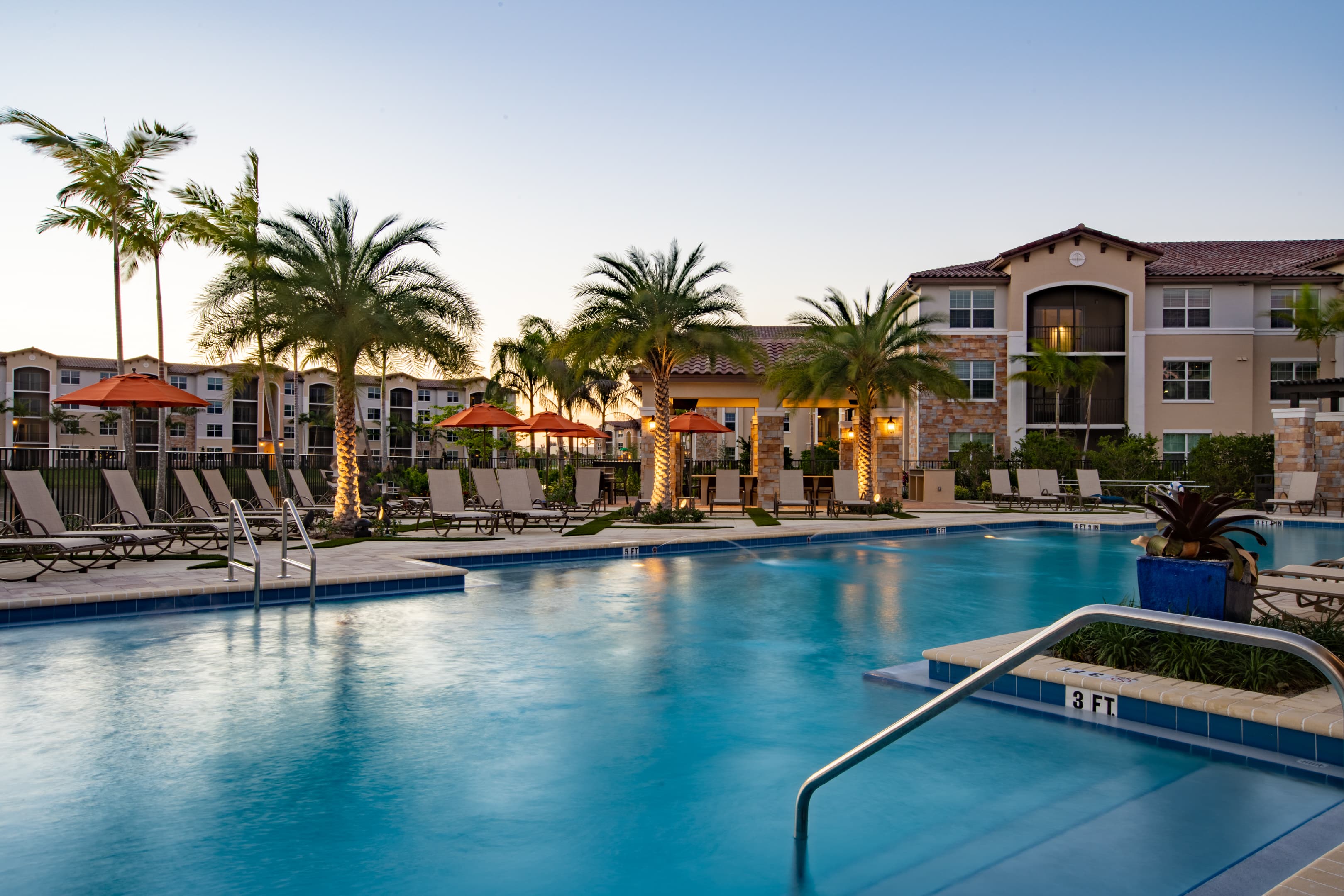 Avalon Miramar 14 of 17