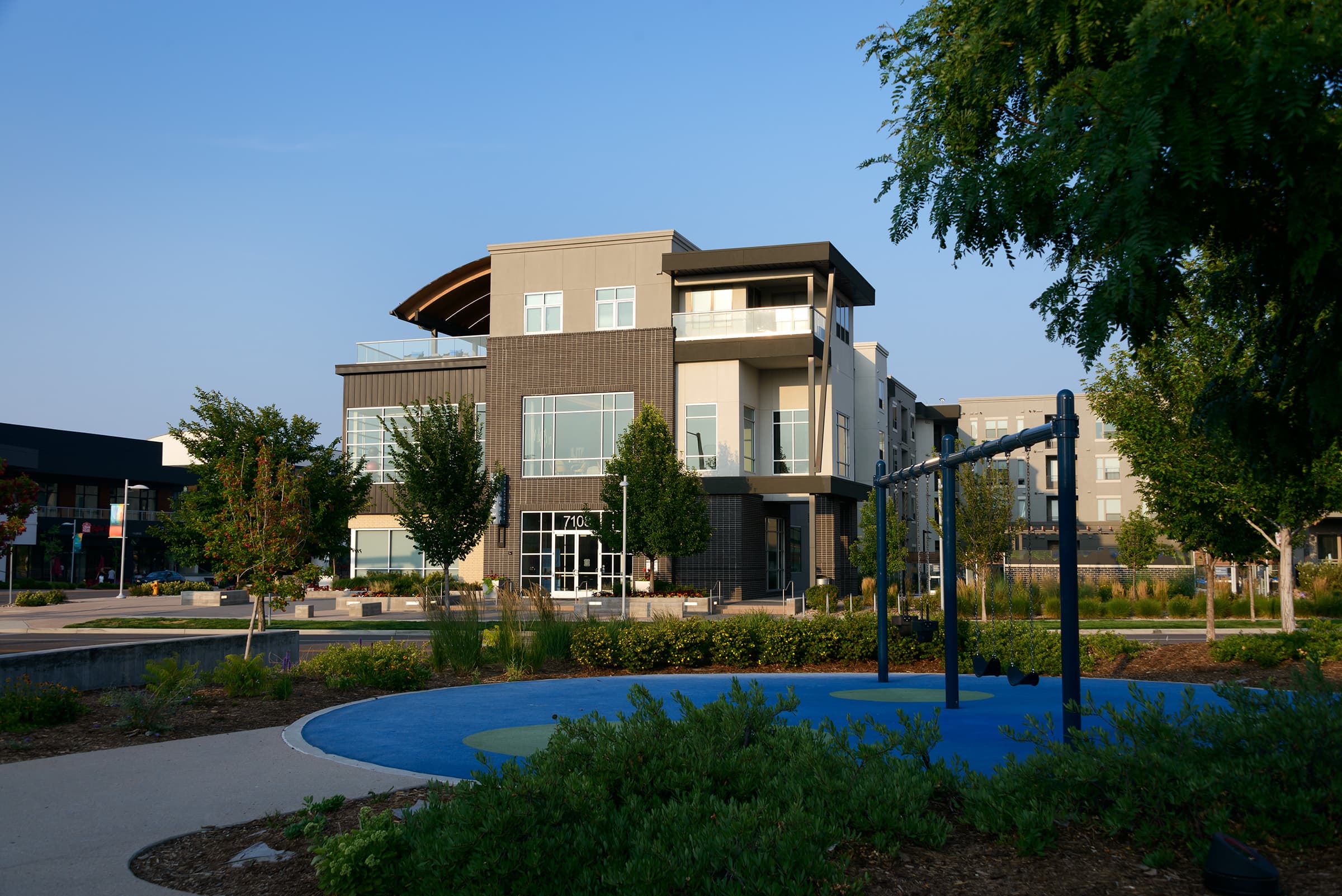 Avalon Lowry 61 of 64