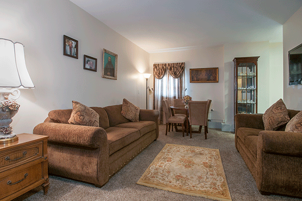 Covenant Manor 1 of 7