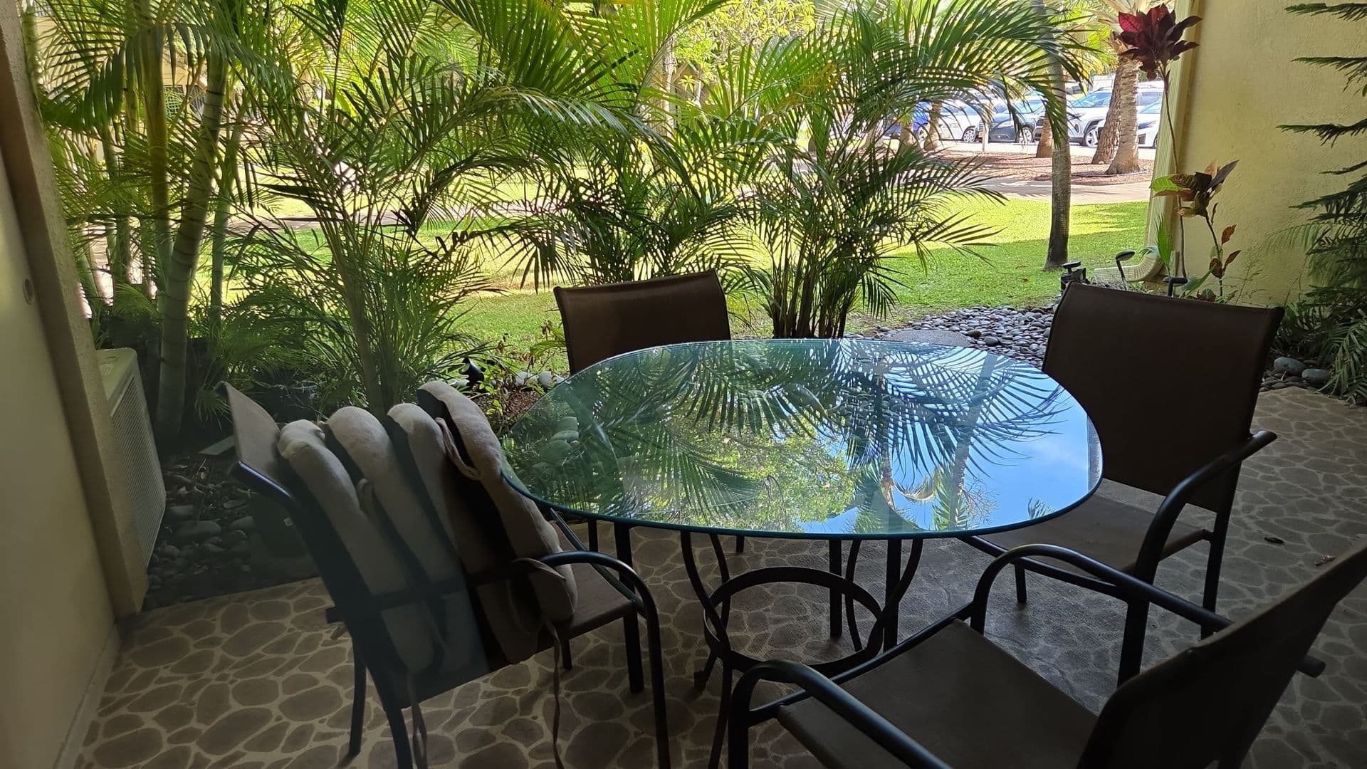 MAUI4858 5 of 12