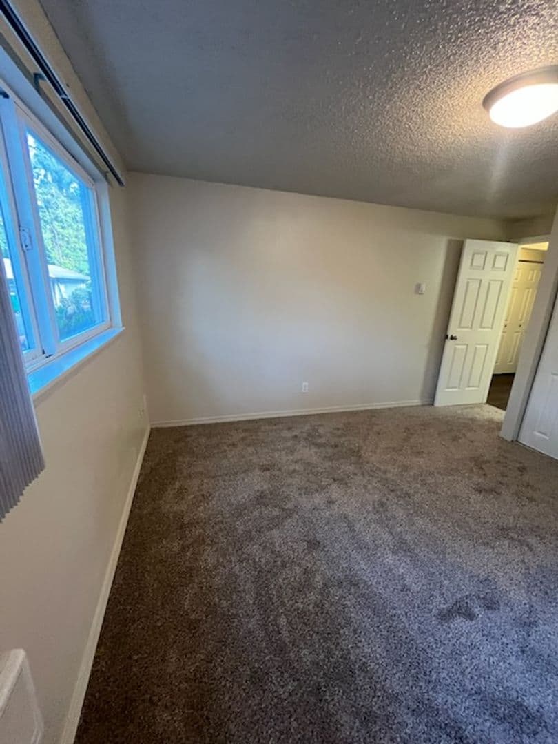 Upcoming 2nd-Story 2-Bedroom Coming Available 10/16/26! *** 1st month free! *** 8 of 8