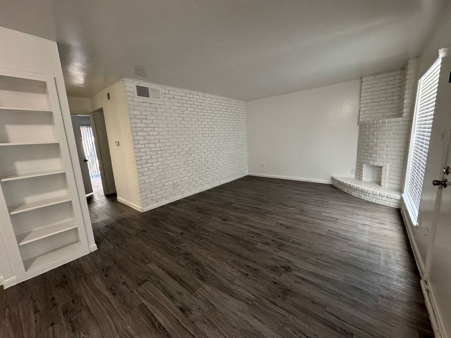 Southern Garden Apartments 1 of 6