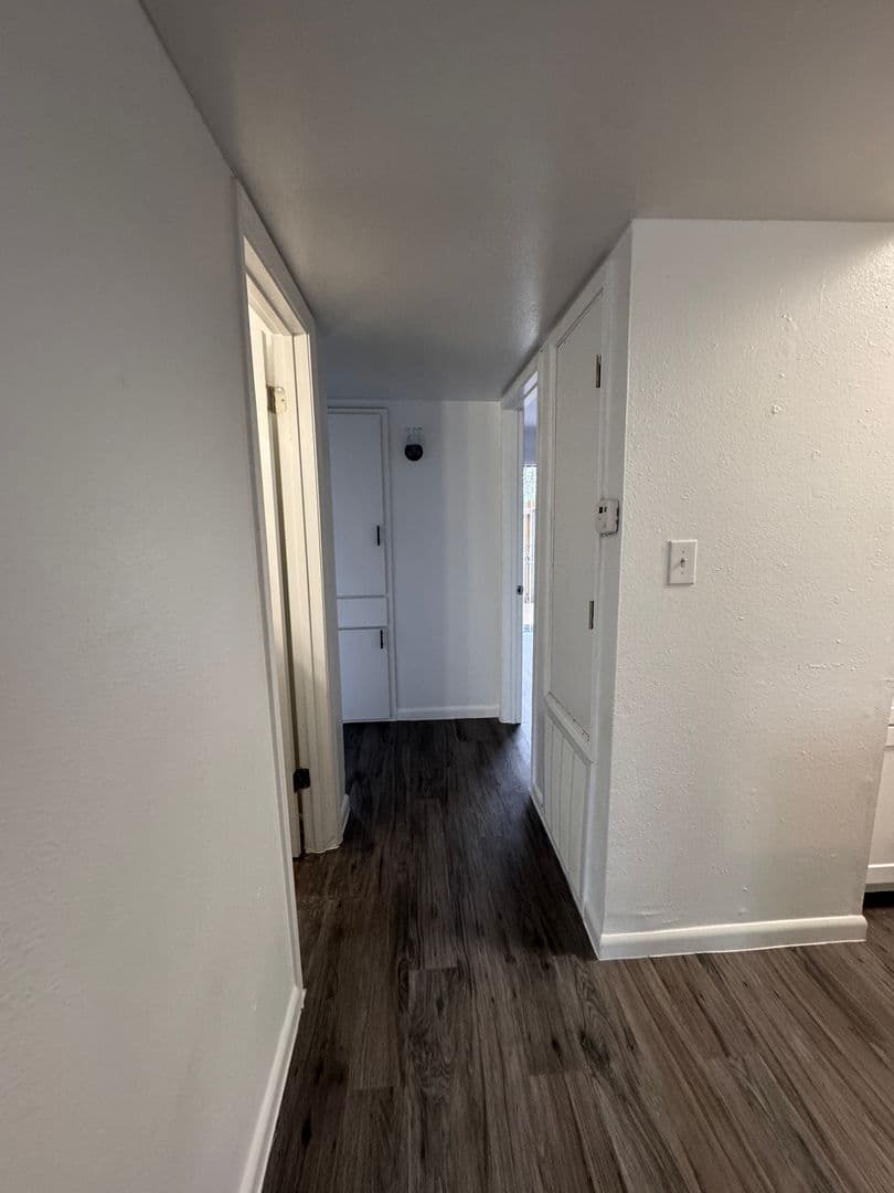 Southern Garden Apartments 7 of 9