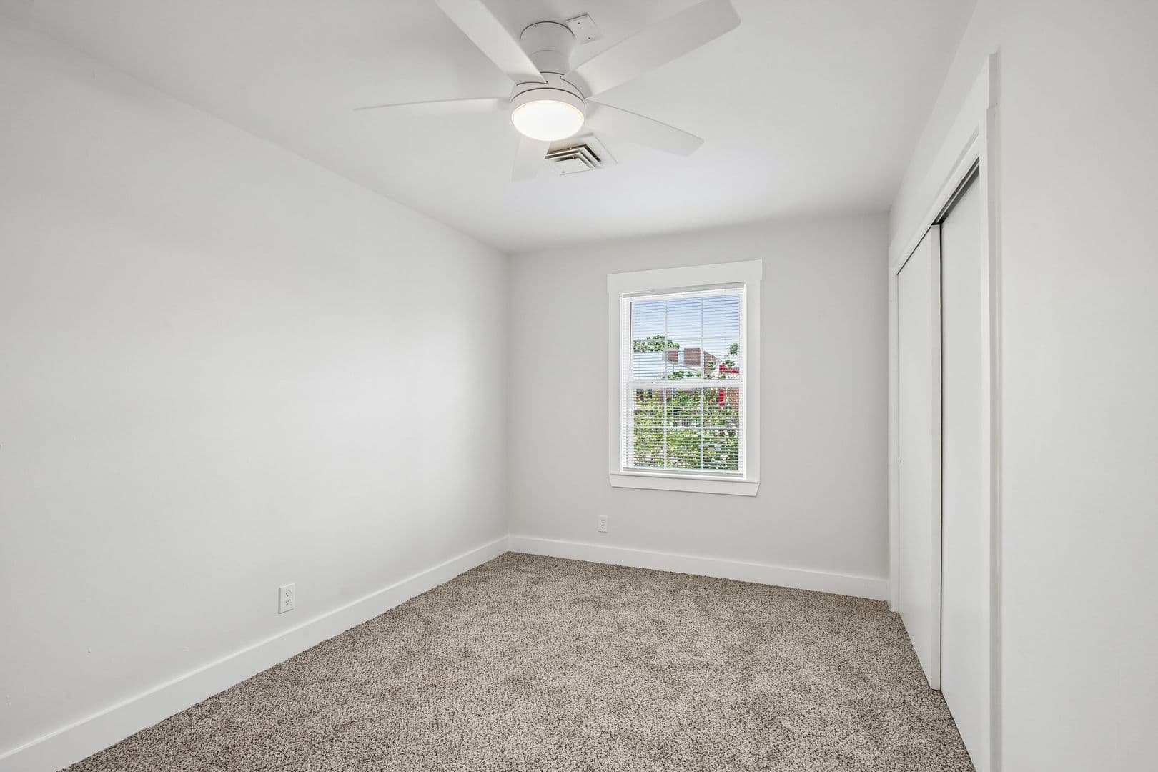 Chateau Apartments 102 of 113