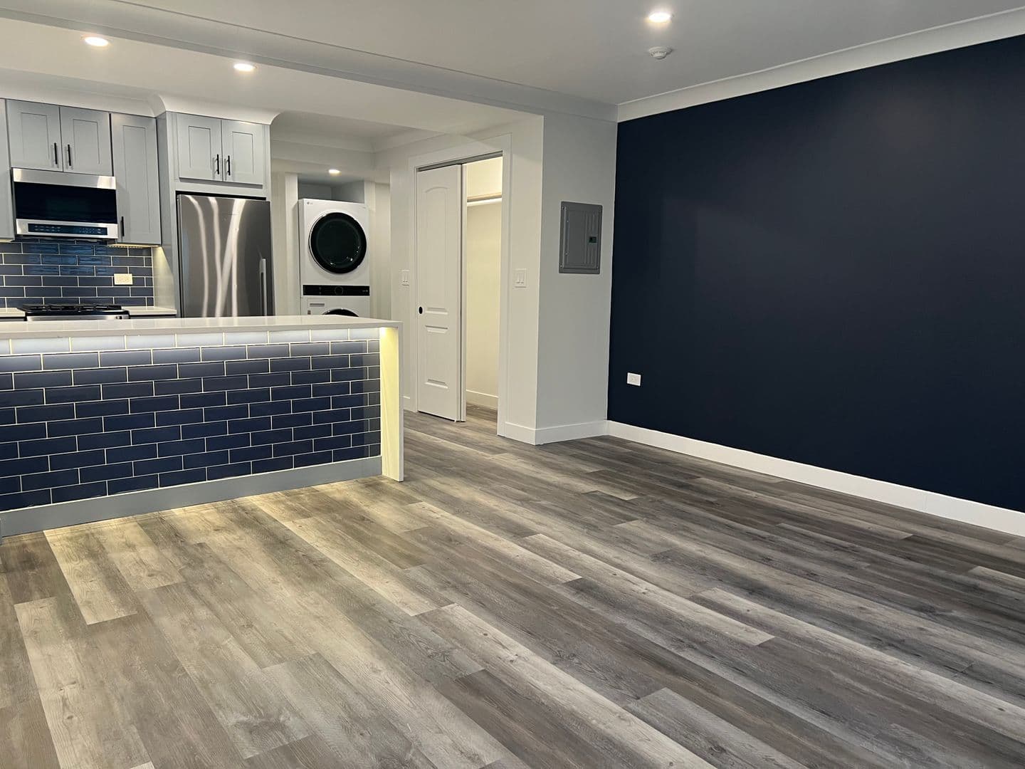TownsEnd Apartments 6 of 17
