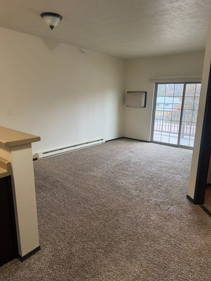 Pheasant Ridge Village Apartments 6 of 7