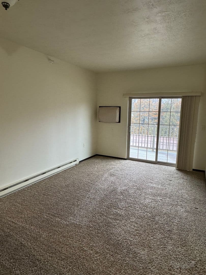 Pheasant Ridge Village Apartments 3 of 7