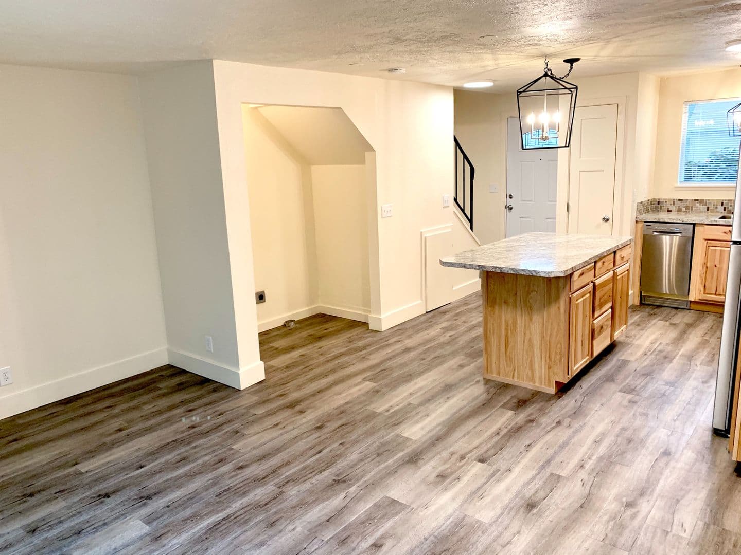 Brookshore Apartments 7 of 28