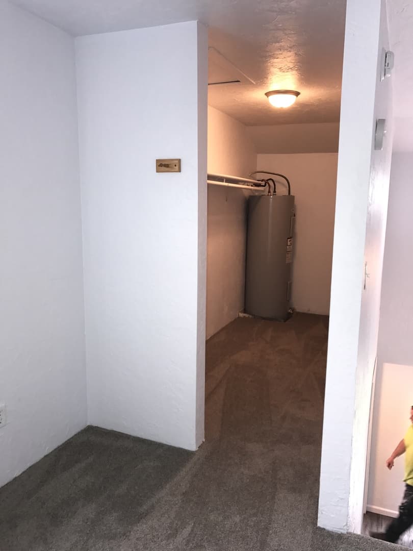 Brookshore Apartments 16 of 22
