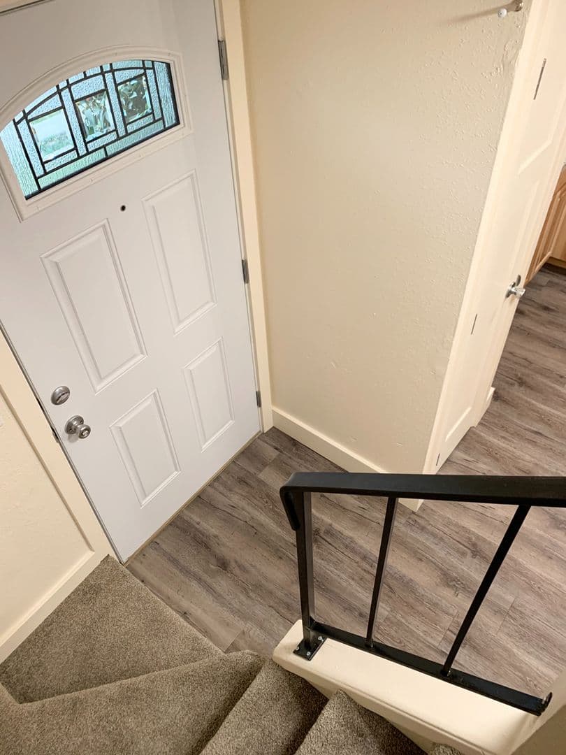 Brookshore Apartments 26 of 28