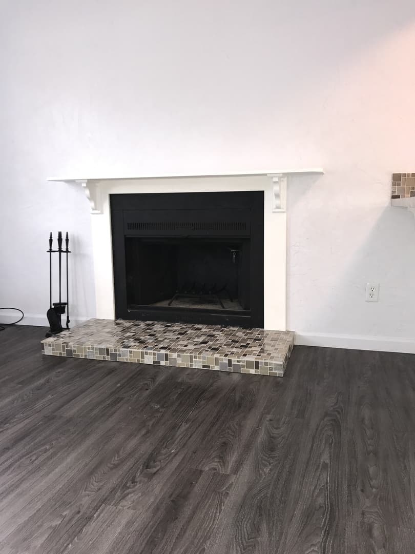 Brookshore Apartments 3 of 22