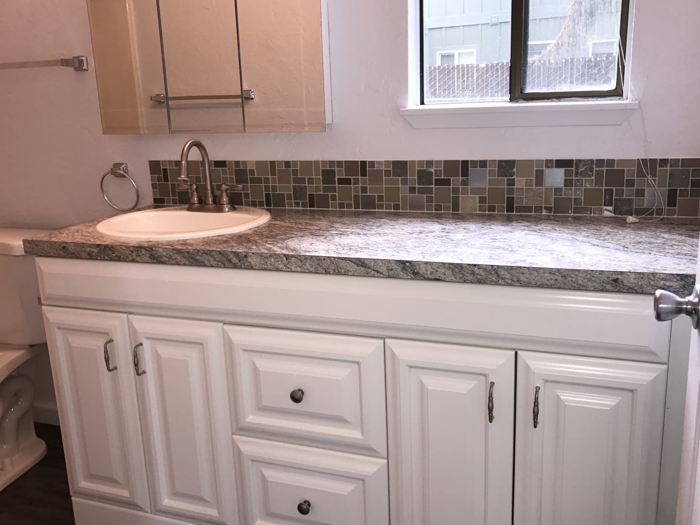 Brookshore Apartments 18 of 22