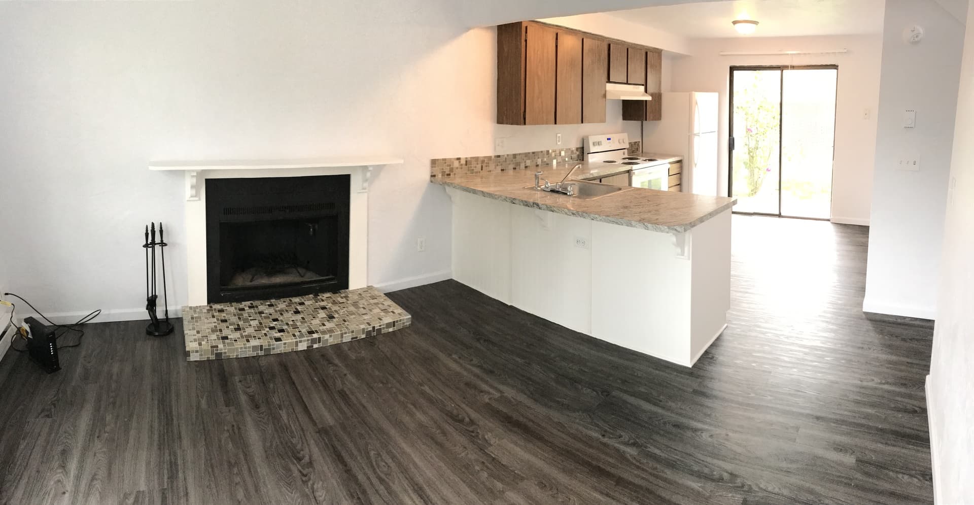 Brookshore Apartments 8 of 22