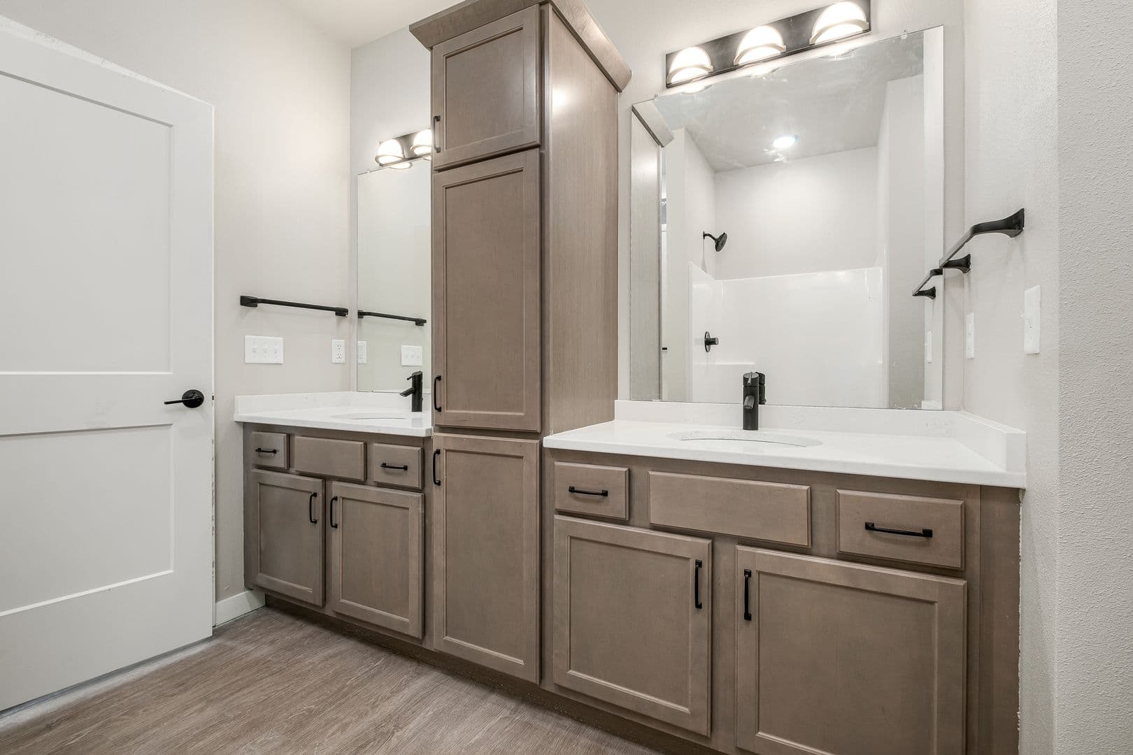 Farmstead Apartments LLC 80 of 88