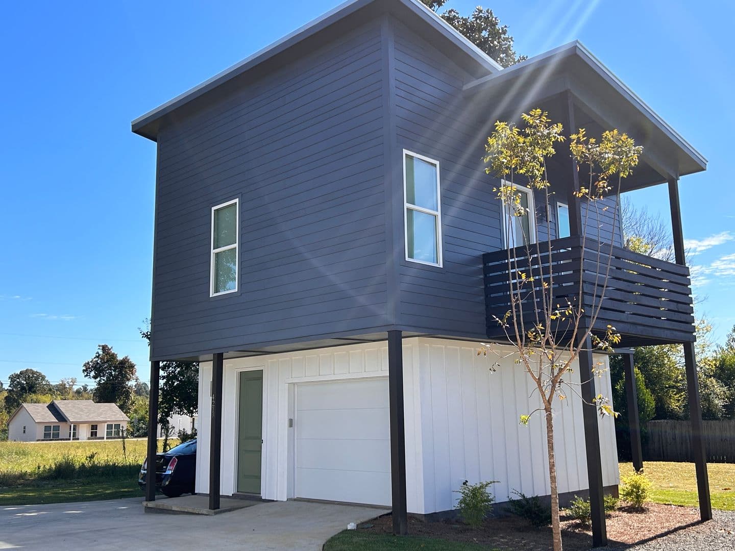 Cottages on 30th Avenue E 2 of 24