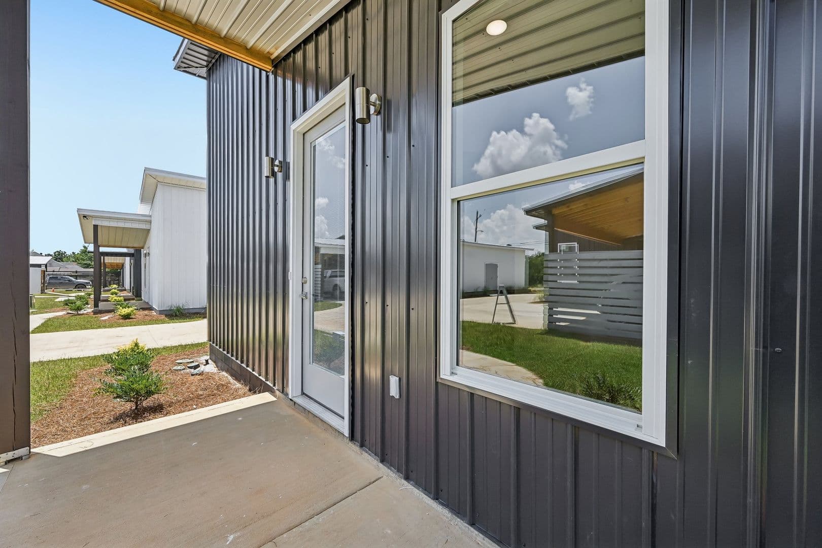 Cottages on 30th Avenue E 21 of 27
