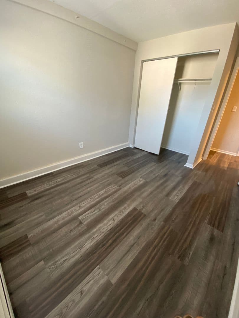 2 Bedroom Apartment Ready for Move In! 7 of 8