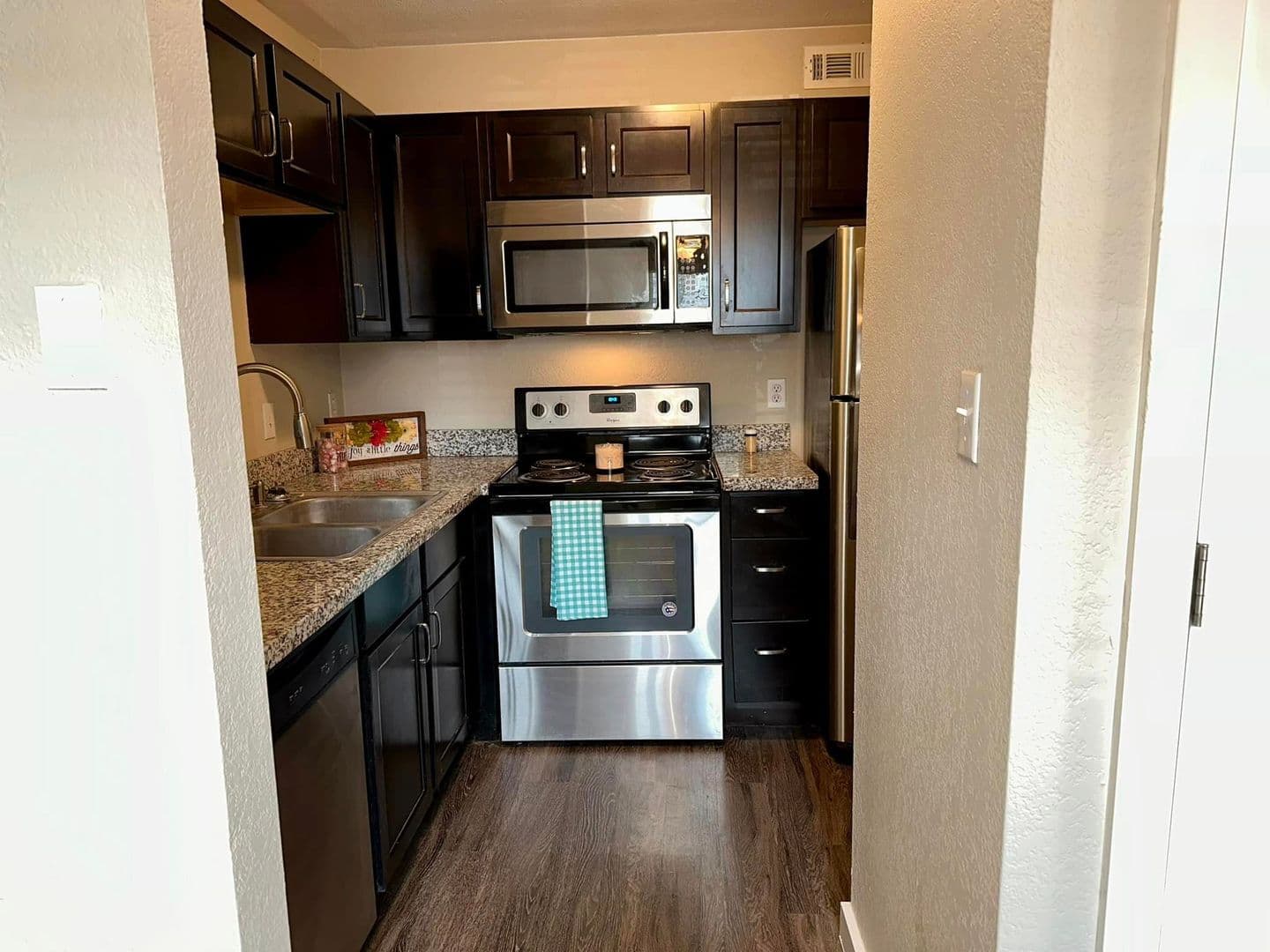Residences at Lakeshore 1 of 18