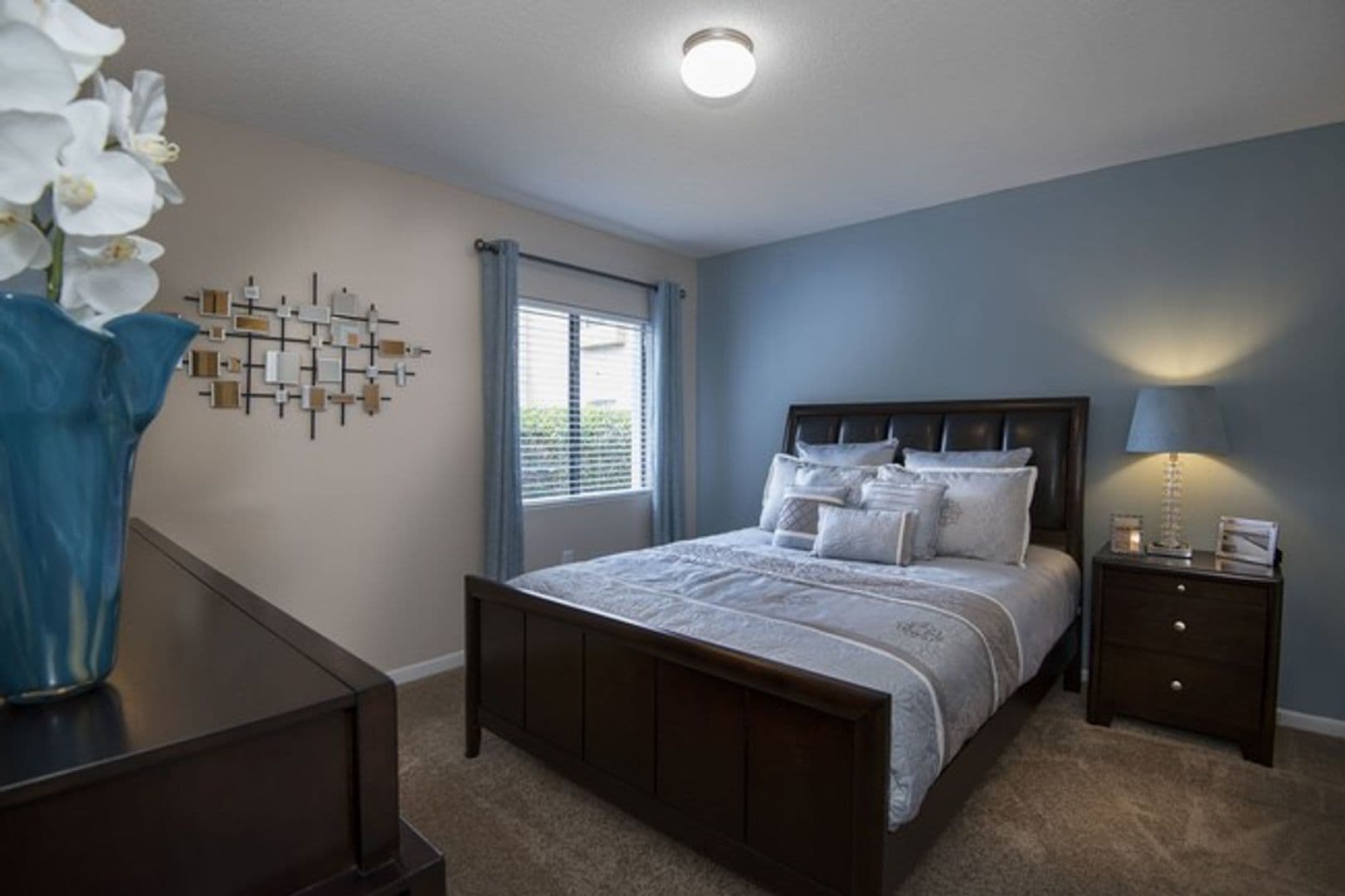 Residences at Lakeshore 4 of 18