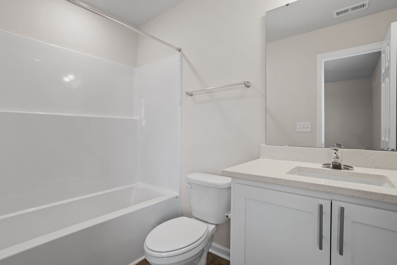 1041 Peony Lane 14 of 17