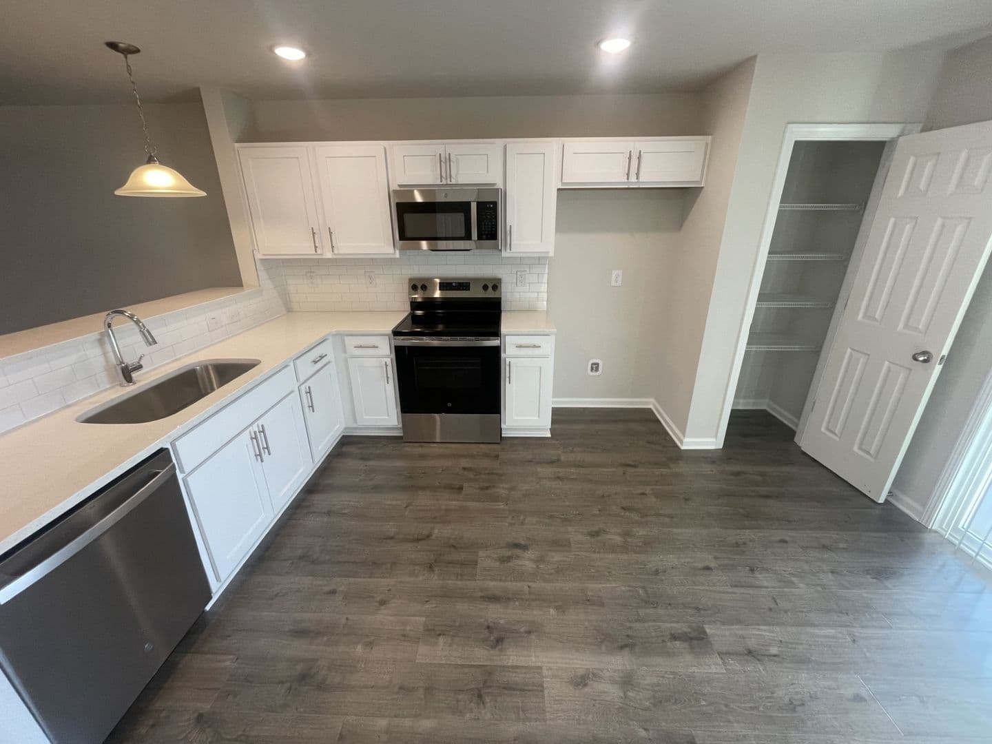 1007 Peony Lane Winslow Holdings LLC 3 of 8