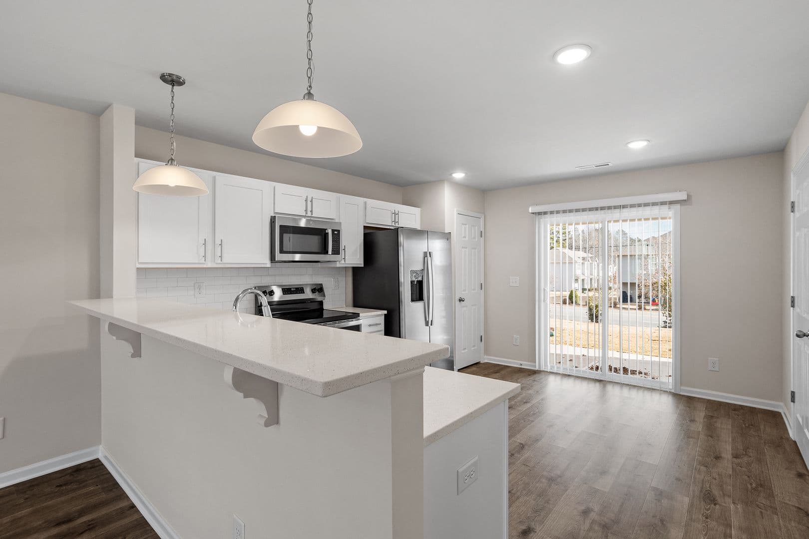 1041 Peony Lane 5 of 8