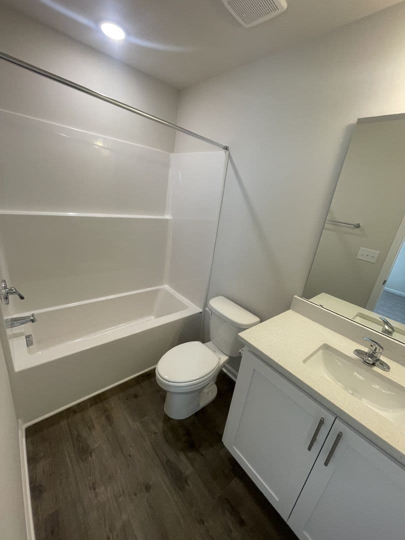 1007 Peony Lane Winslow Holdings LLC 7 of 8