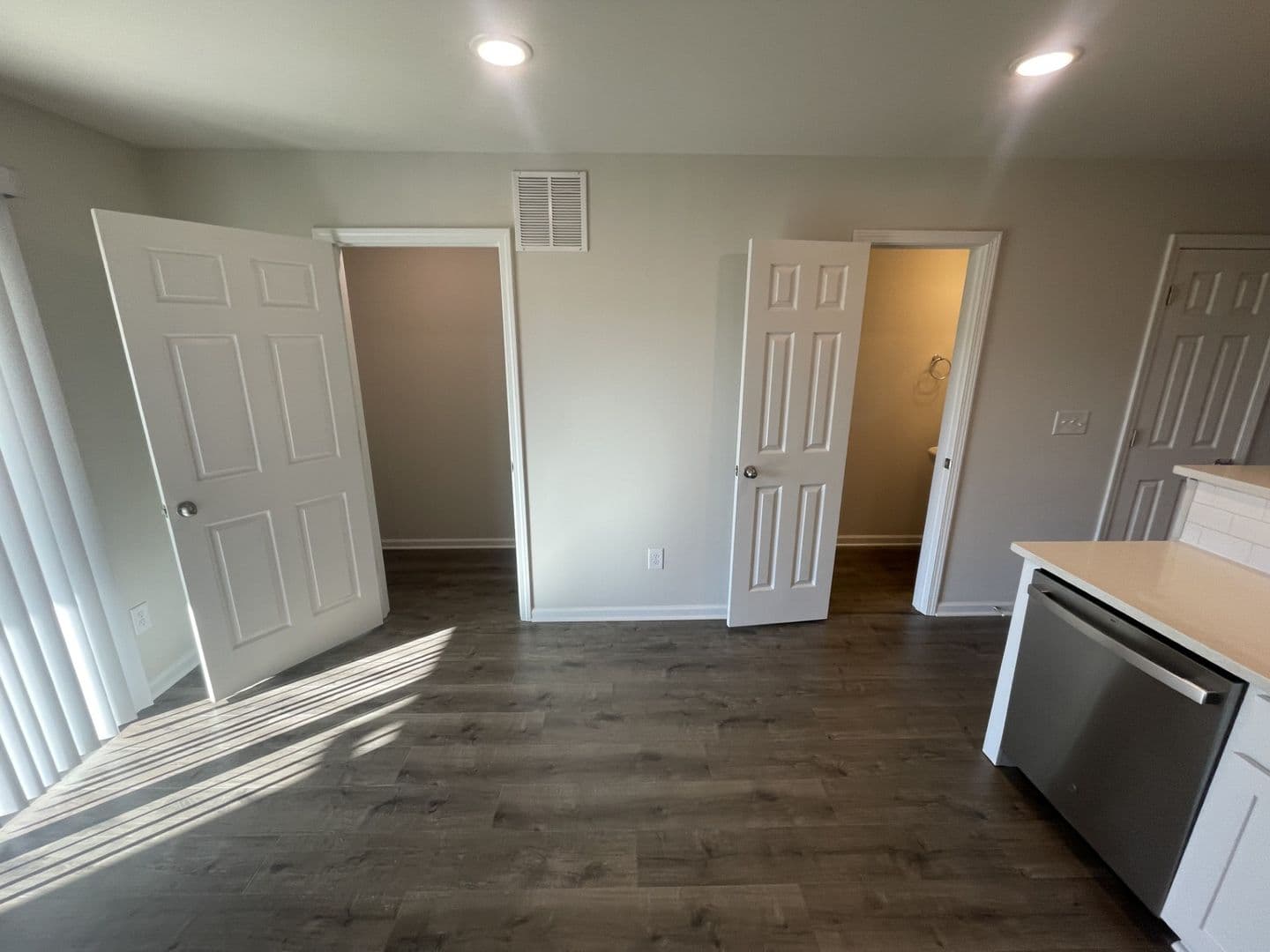 1007 Peony Lane Winslow Holdings LLC 4 of 8