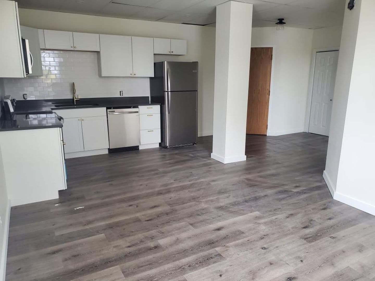 17 W Lamme St 6 of 8
