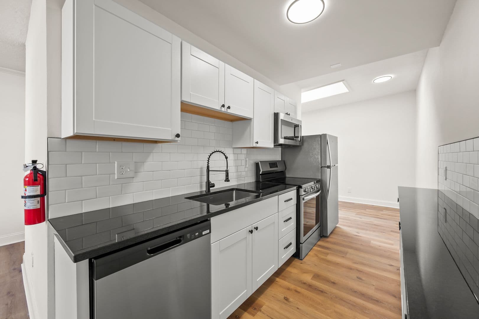3761 Avera Ave 3 of 17