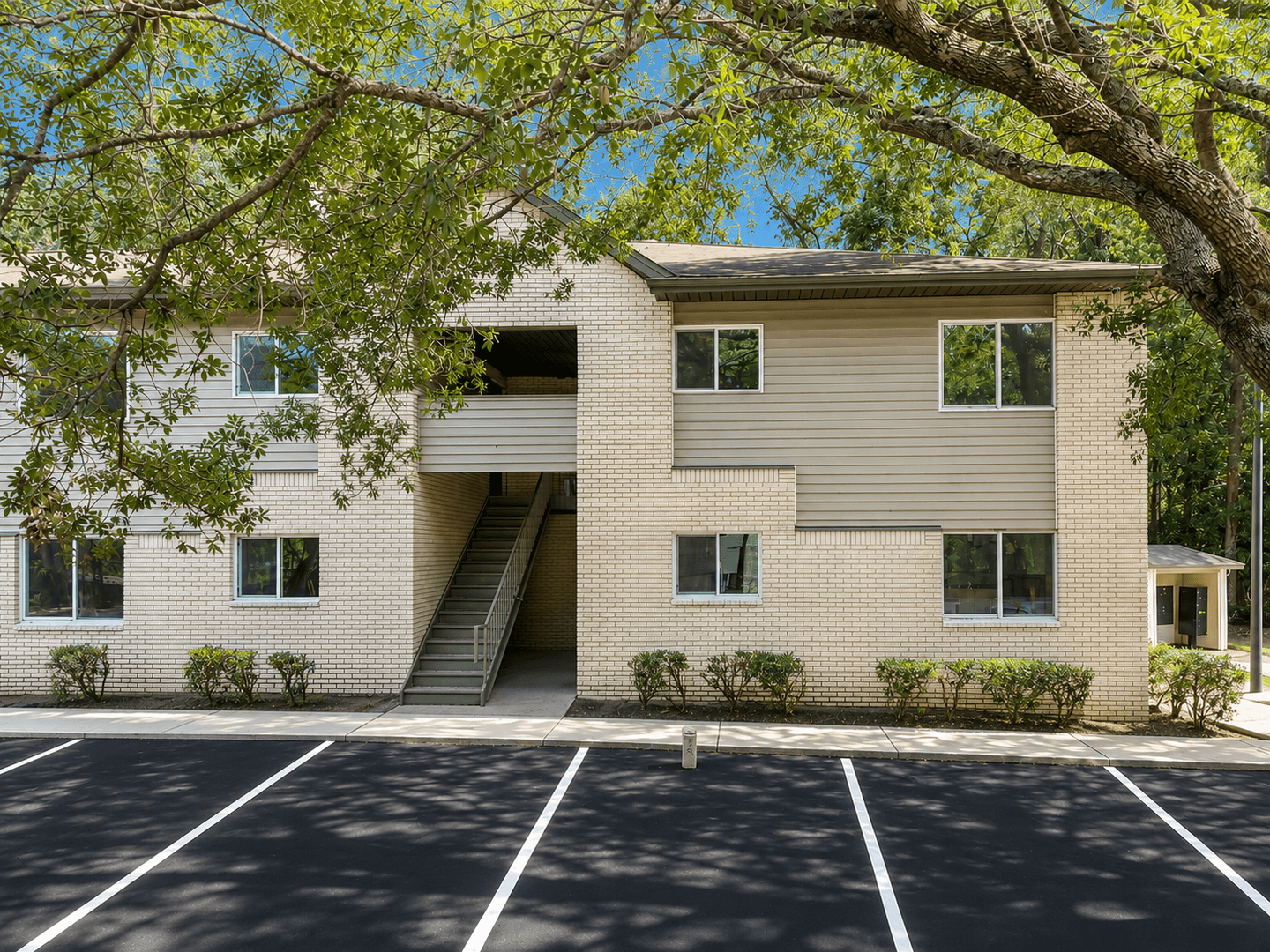 Landis Grove 11 of 13