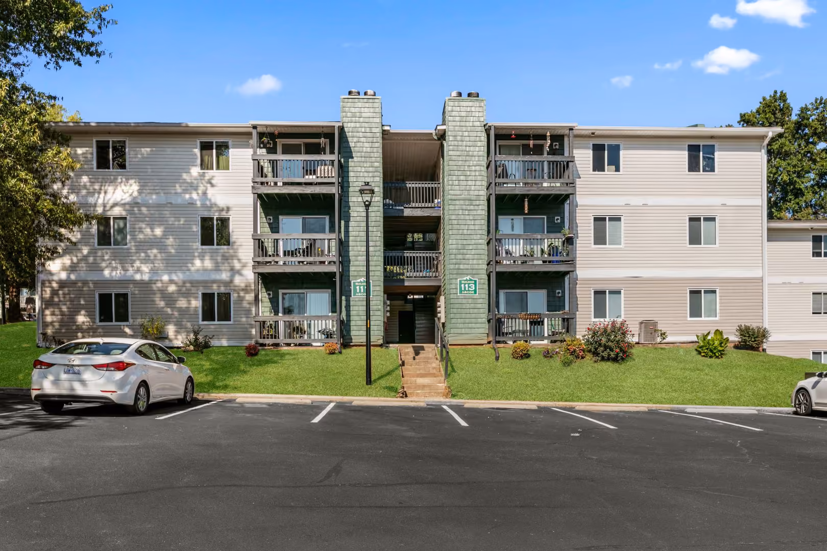Ridge View Apartments 7 of 7
